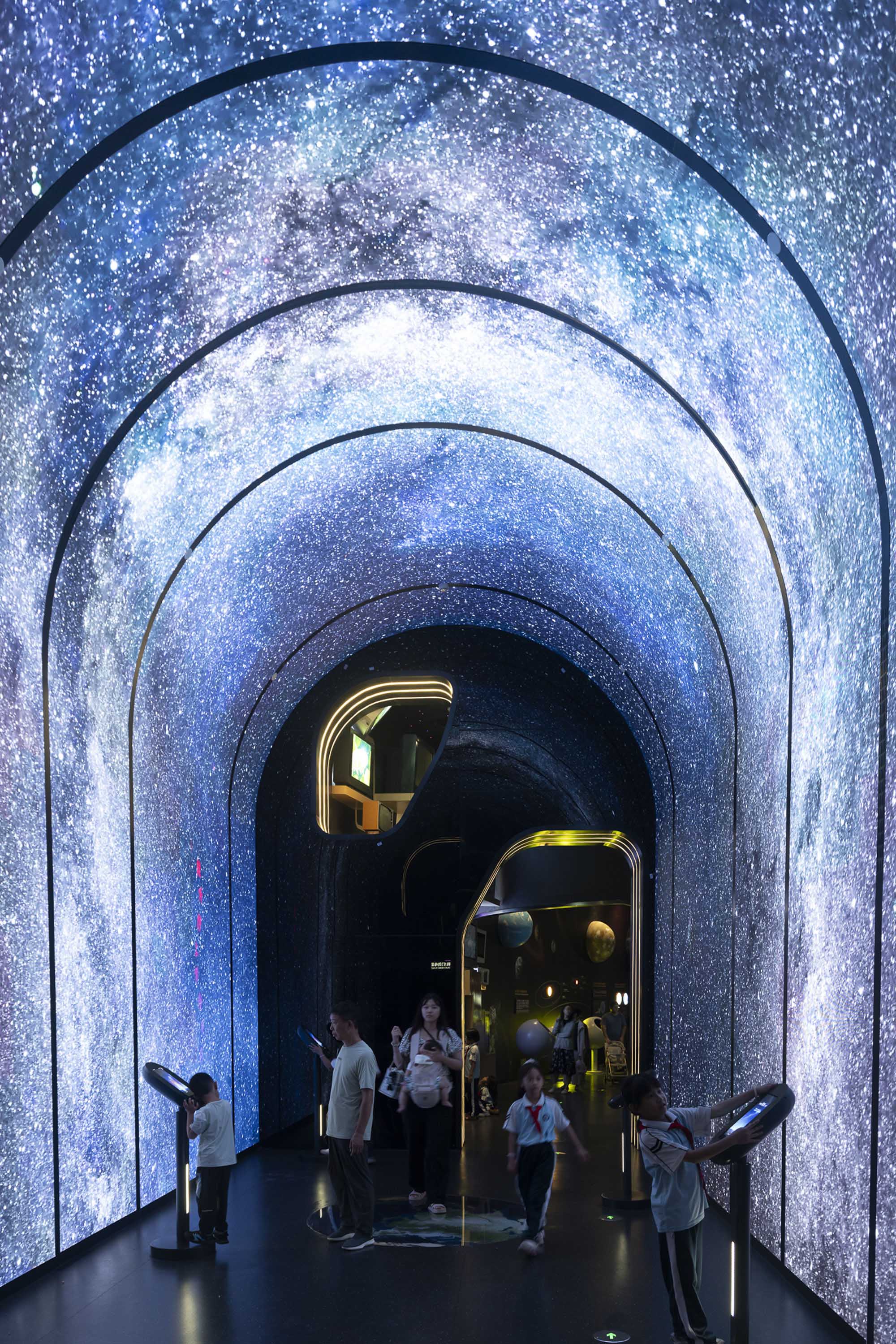 〈海南科技館（The Hainan Science Museum）〉マー・ヤンソン（Ma Yansong）、MADアーキテクツ（MAD Architects）