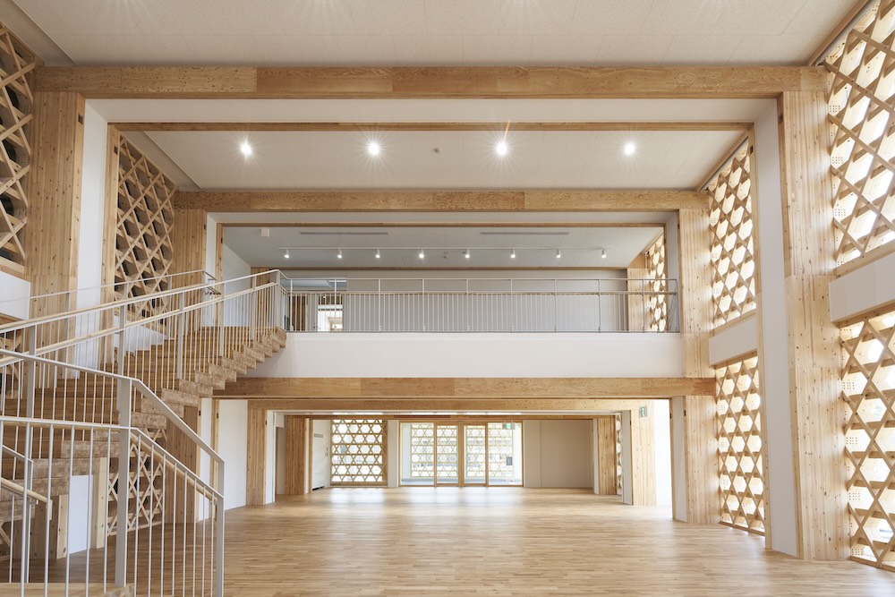 AQ Group本社屋