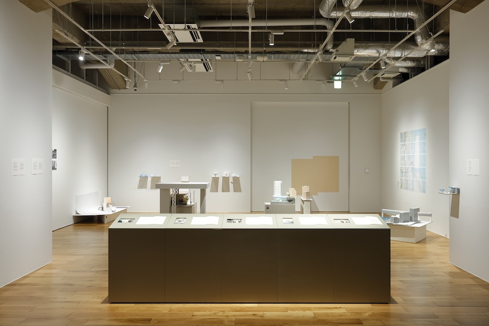 WHAT MUSEUM「波板と珊瑚礁展」展