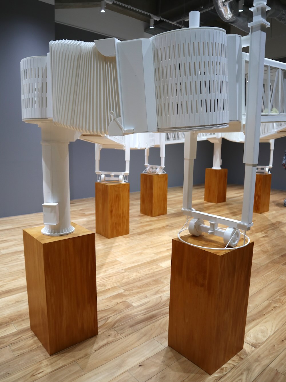WHAT MUSEUM「波板と珊瑚礁展」展