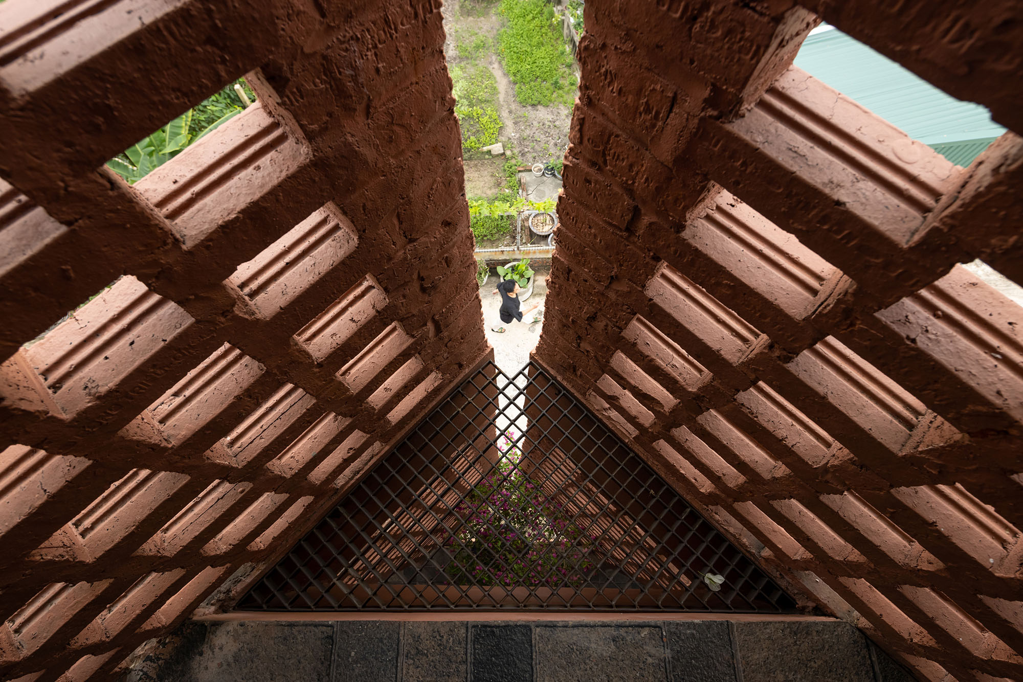 〈CUBE（Creative Usage of Bricks & Earth）〉H&Pアーキテクツ（H&P Architects）