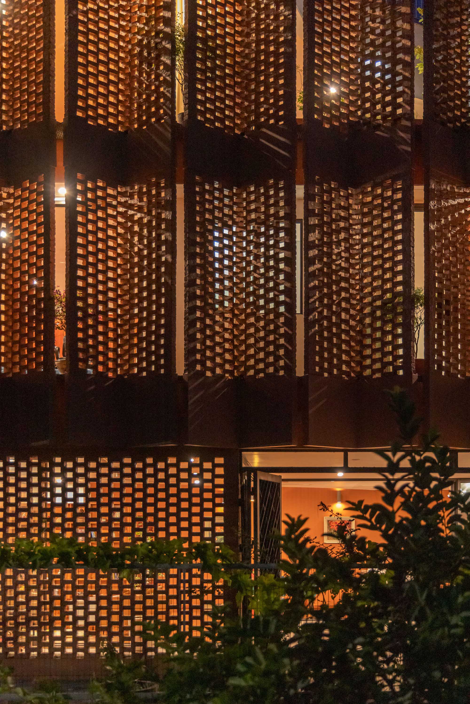 〈CUBE（Creative Usage of Bricks & Earth）〉H&Pアーキテクツ（H&P Architects）