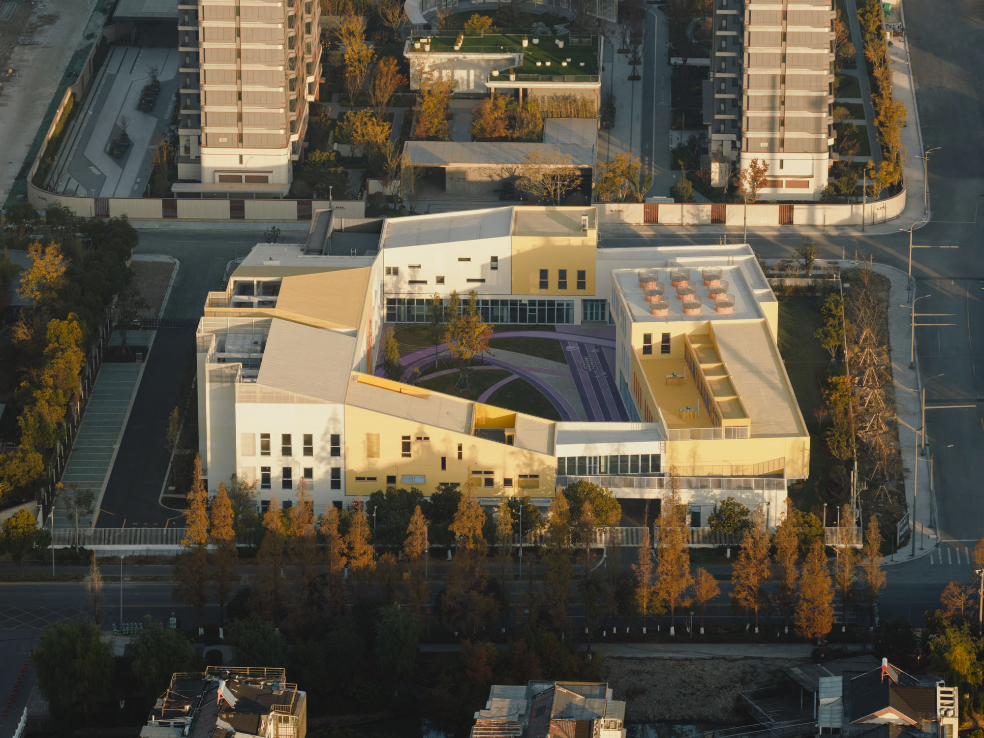 〈ブロック幼稚園(Block Kindergarten)〉SoBA(Soft Build Architects)