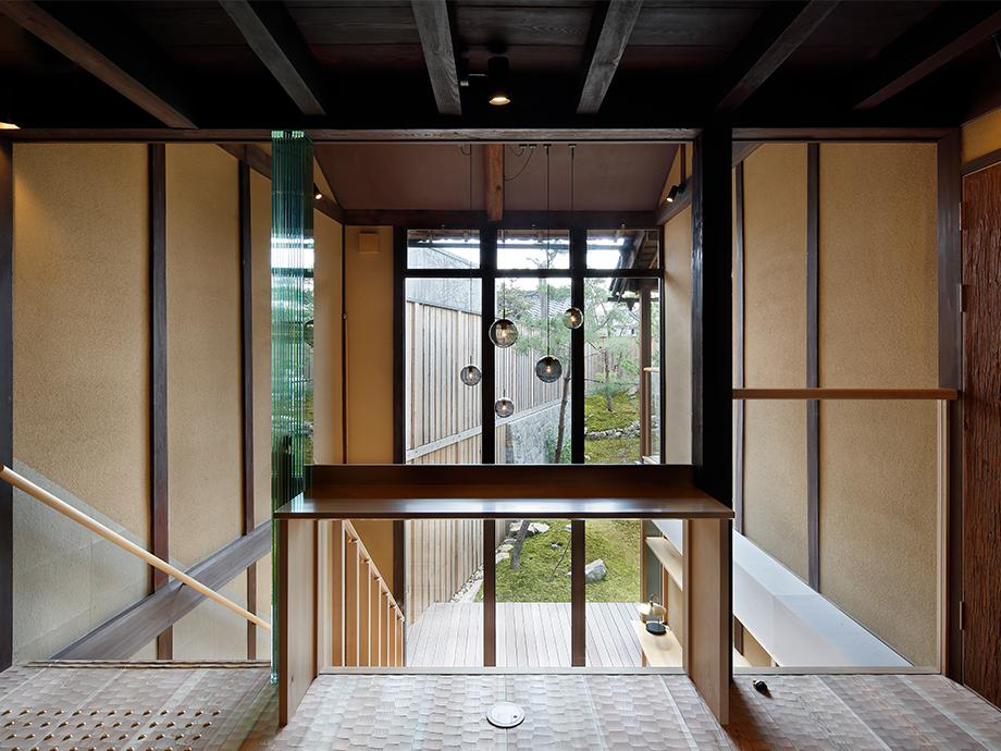 〈hishiya〉Photo: Yuna yagi