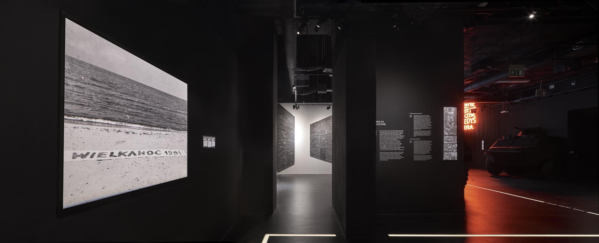 〈プシェウォミ・ダイアログセンター(Przełomy Dialogue Center)〉KWK PROMES