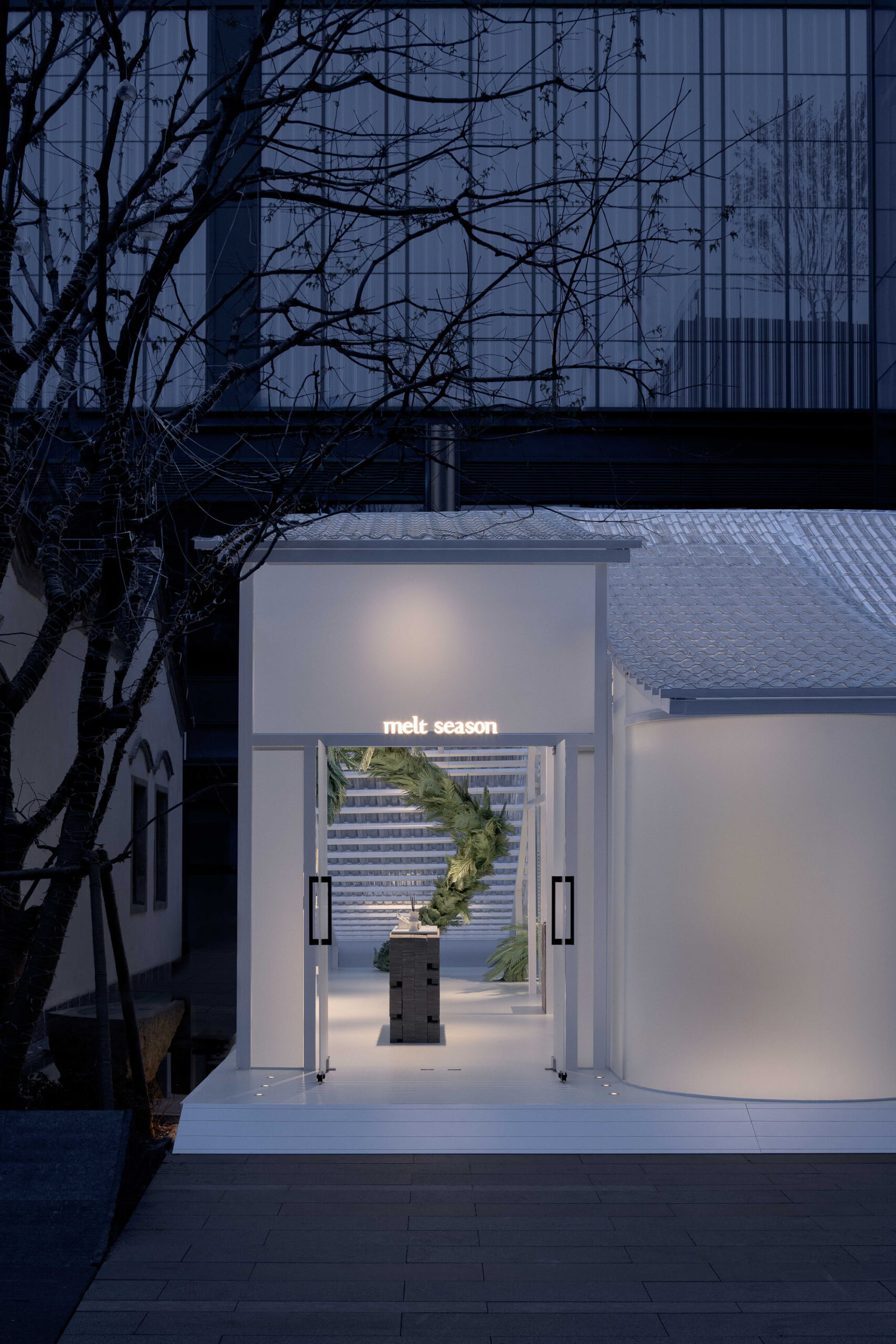 〈メルトシーズン - 南京空間インスタレーション（Melt Season - Nanjing Spatial Installation）〉MLKKスタジオ（MLKK Studio）