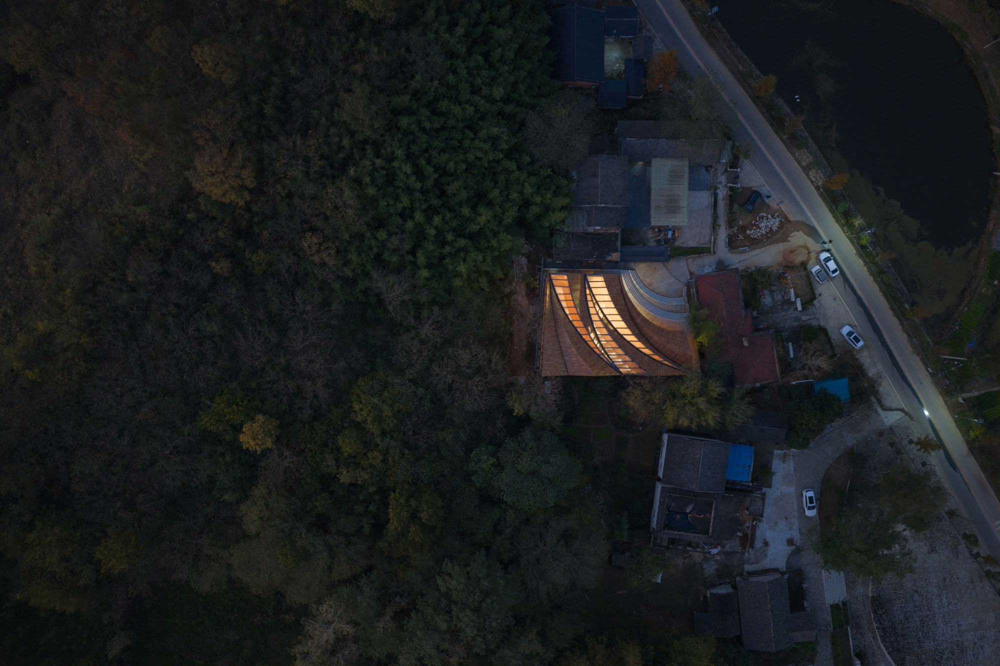 〈カーペンターズ・ホーム(Carpenter's Home)〉プライマリー・アーキテクツ(Primary Architects)