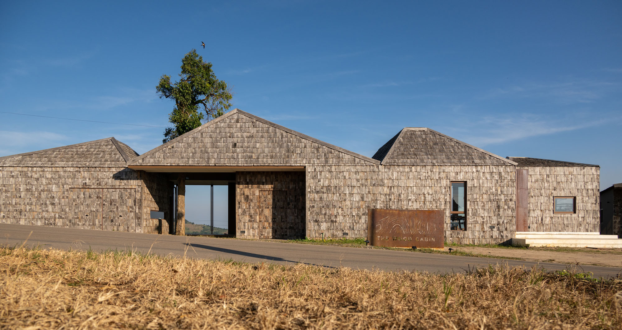 〈ウッド・キャビン（The Wood Cabin）〉S.O.S アーキテクツ（S.O.S Architects）