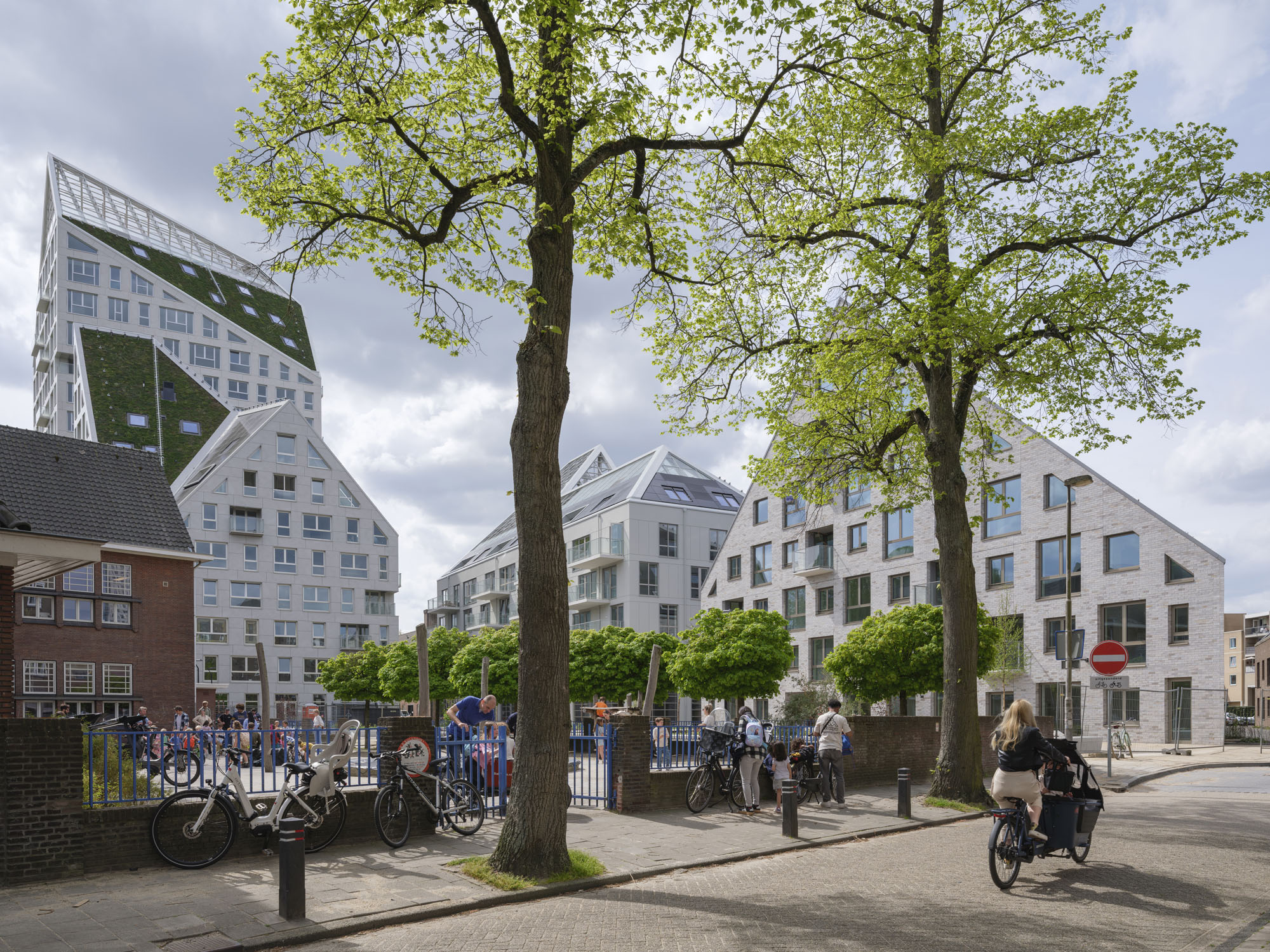 〈ニュー・ベルゲン(Nieuw Bergen)〉MVRDV
