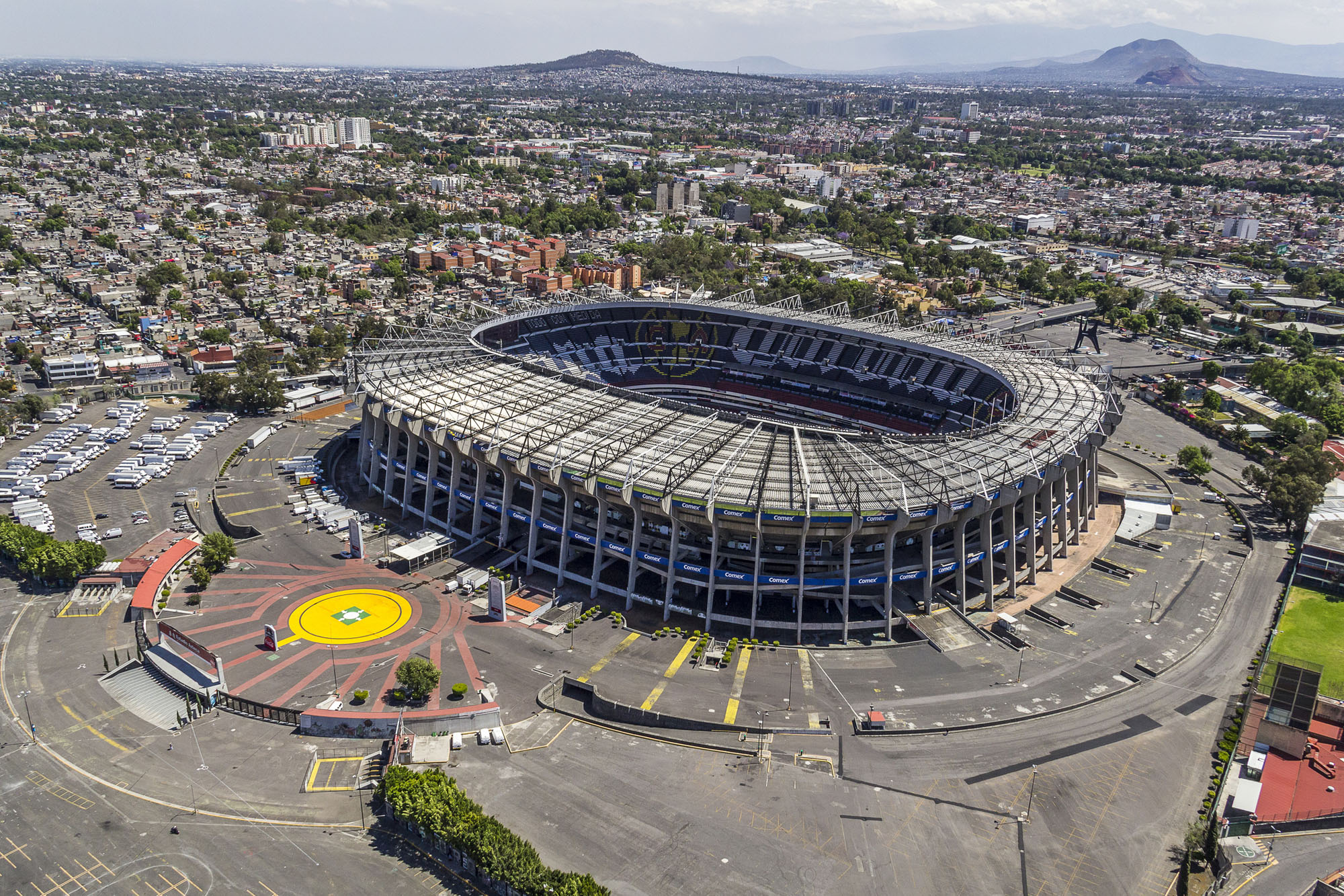 FIFA ワールドカップ2026 全16スタジアム建築完全ガイド