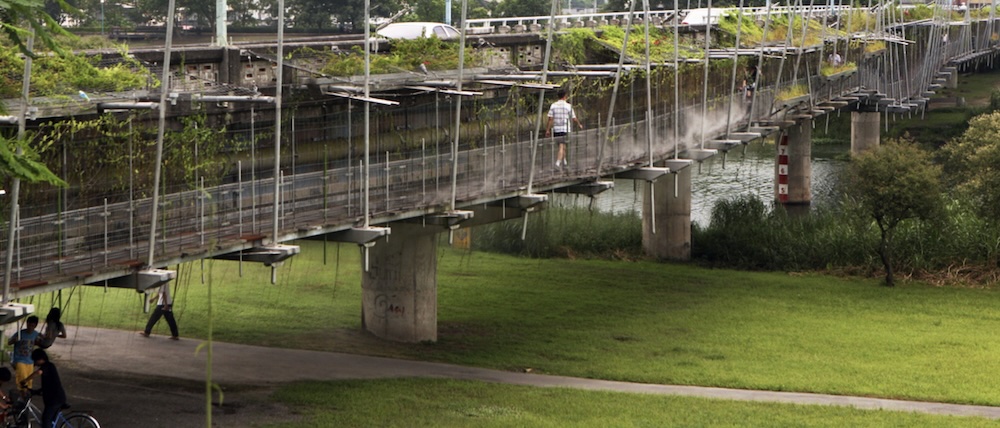 Fieldoffice Architects〈Jin-Mei Parasitic Pedestrian Pathway across Yilan River〉