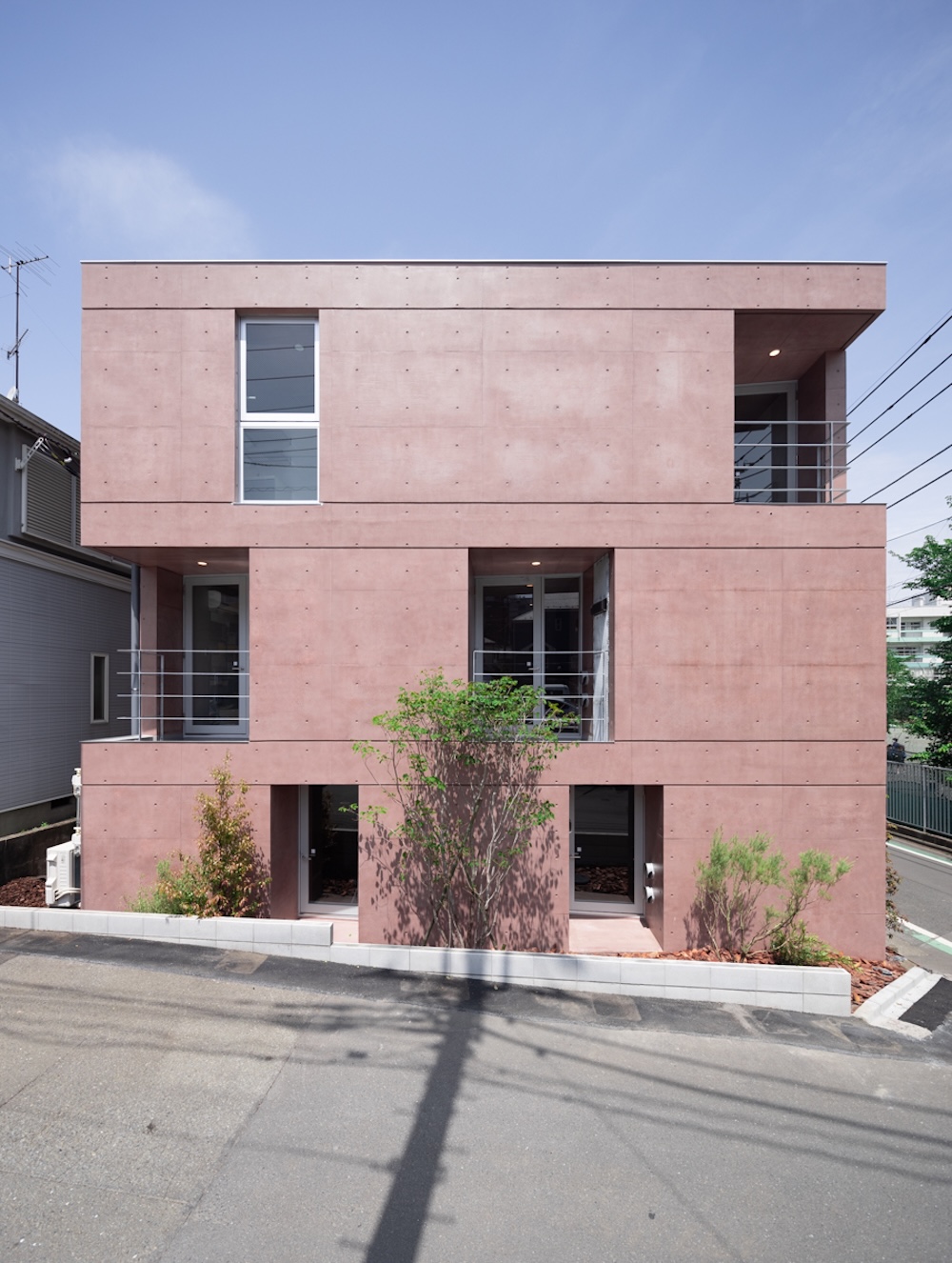 〈DIMORA ROSSA〉Photo: Takehiro Kawamura