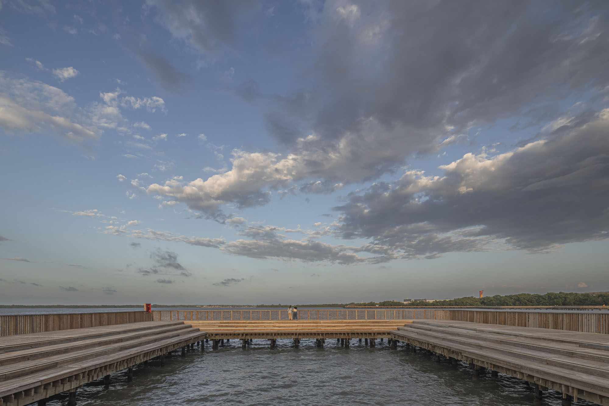 〈エコパルケ・シエナガ・デ・マジョルキン（Ecoparque Ciénaga de Mallorquín）〉DEBアーキテクチャ（DEB Architecture）エル・エクイポ・マッツァンティ（El Equipo Mazzanti）