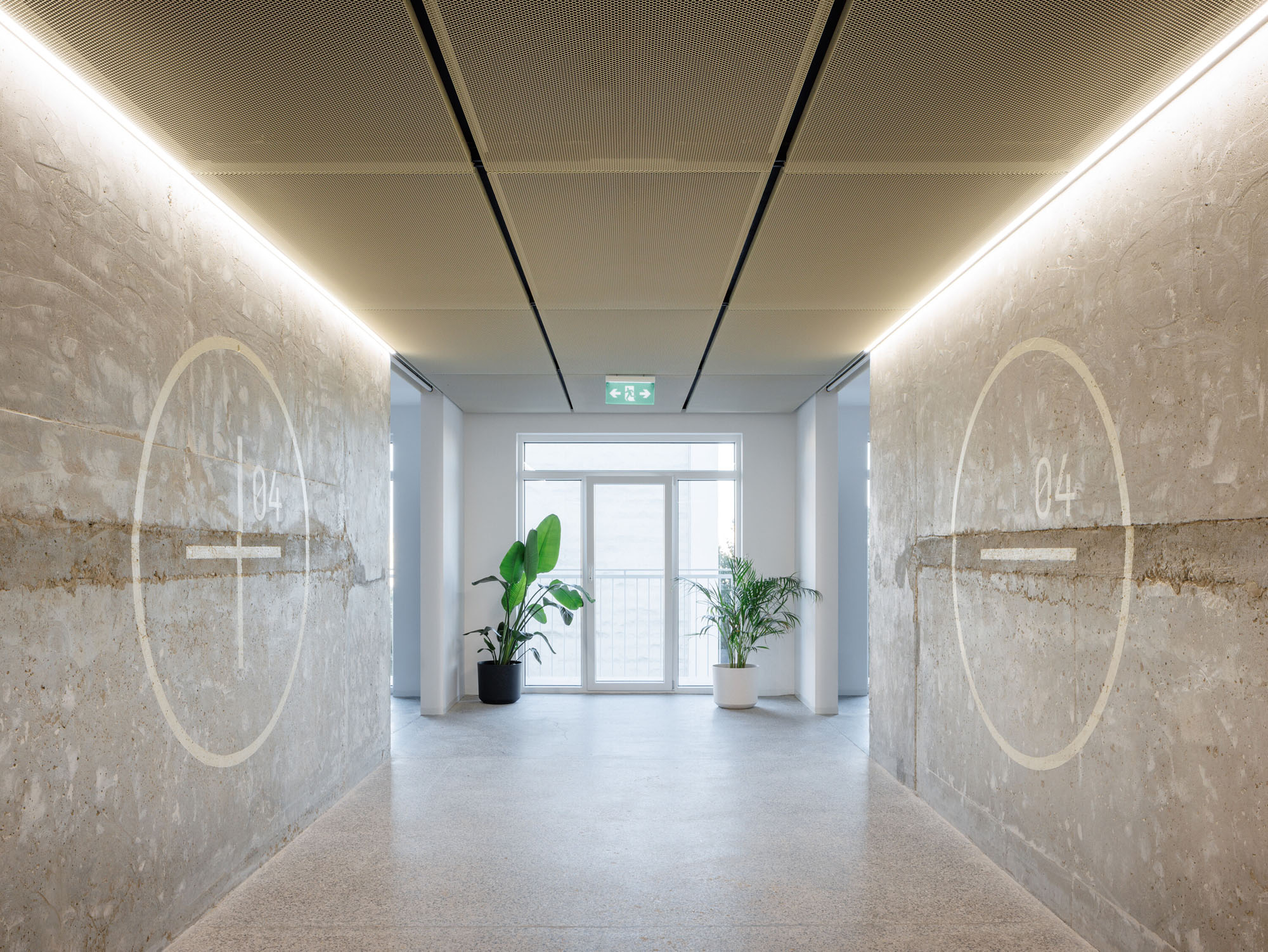 〈KOSMALT〉アトリウム・アーキテクツ（Atrium Architekti）