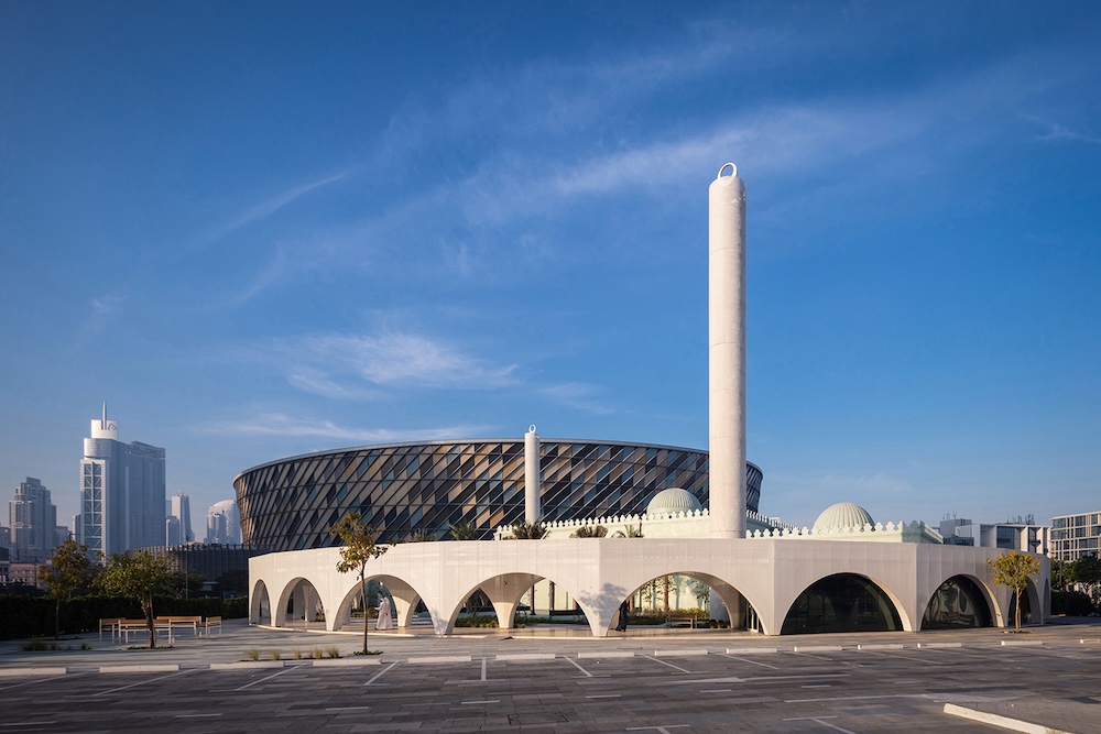 〈Mosque of Reflection〉Photo: Darren Bradley
