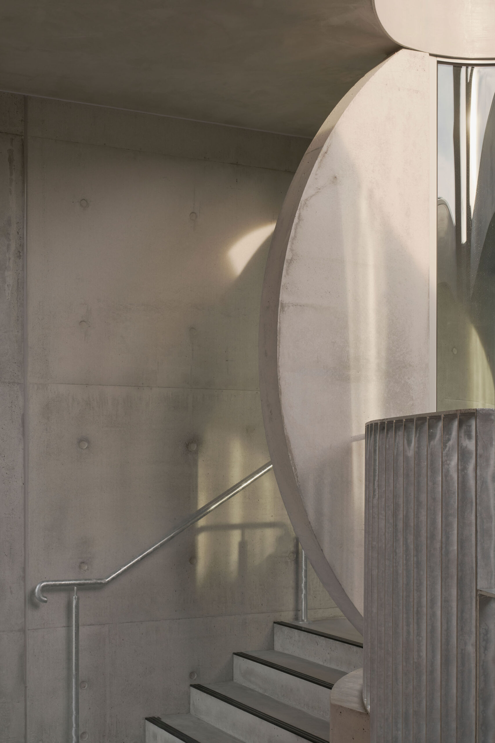 〈マーセリン・フライオーバー・ギャラリー（Marcellin Flyover Gallery）〉ファレル・レイ・アーキテクツ（Farrell Wray Architects）