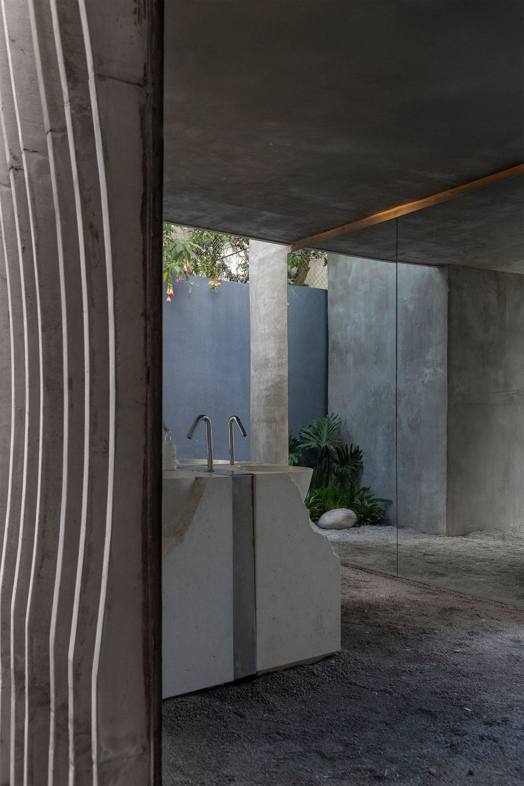 〈Umbral〉JGStudio