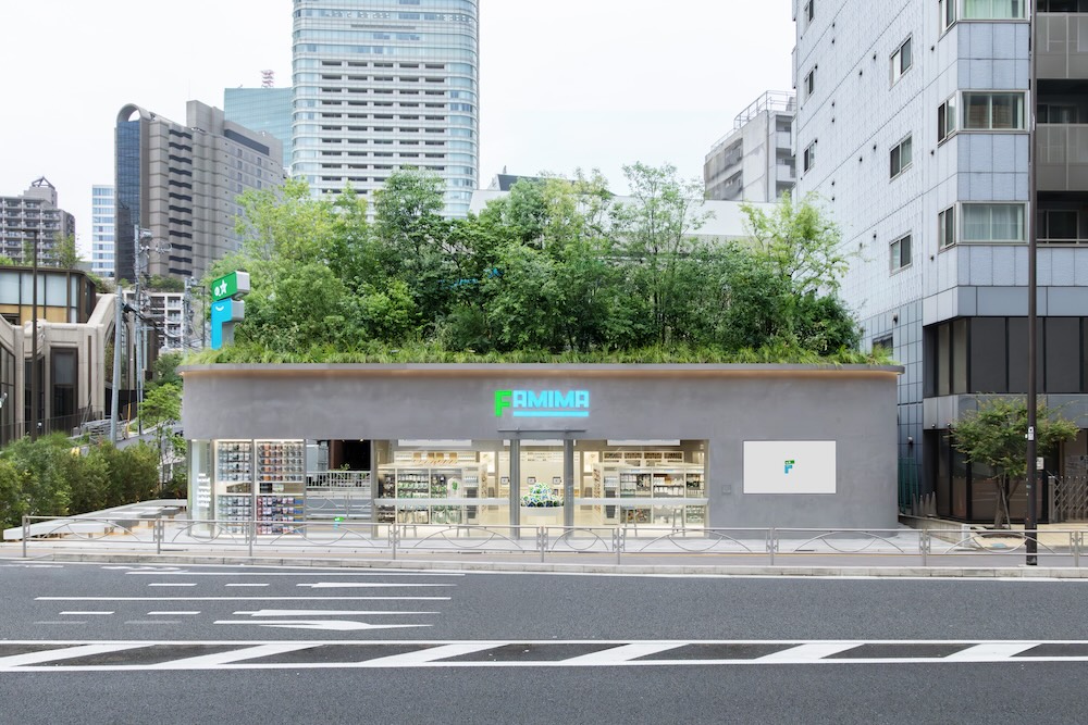 ファミリーマート旗艦店〈FAMIMA PARK AZABUDAI〉外観