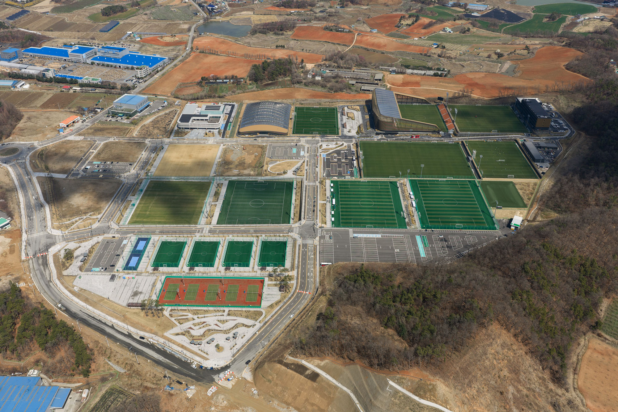 〈韓国フットボールパーク(Korean Football Park)〉UNS