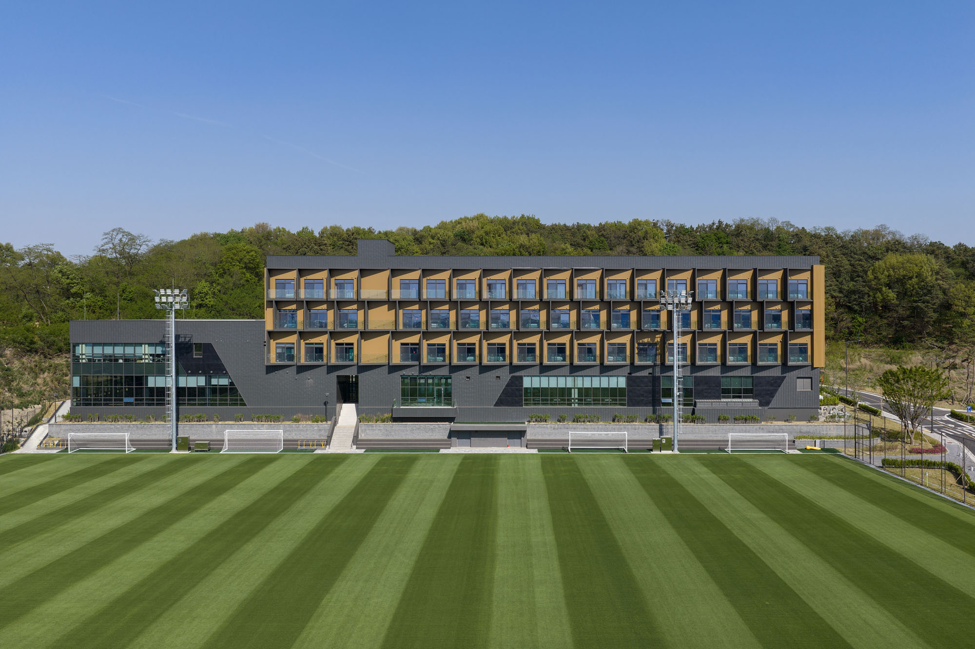 〈韓国フットボールパーク(Korean Football Park)〉UNS
