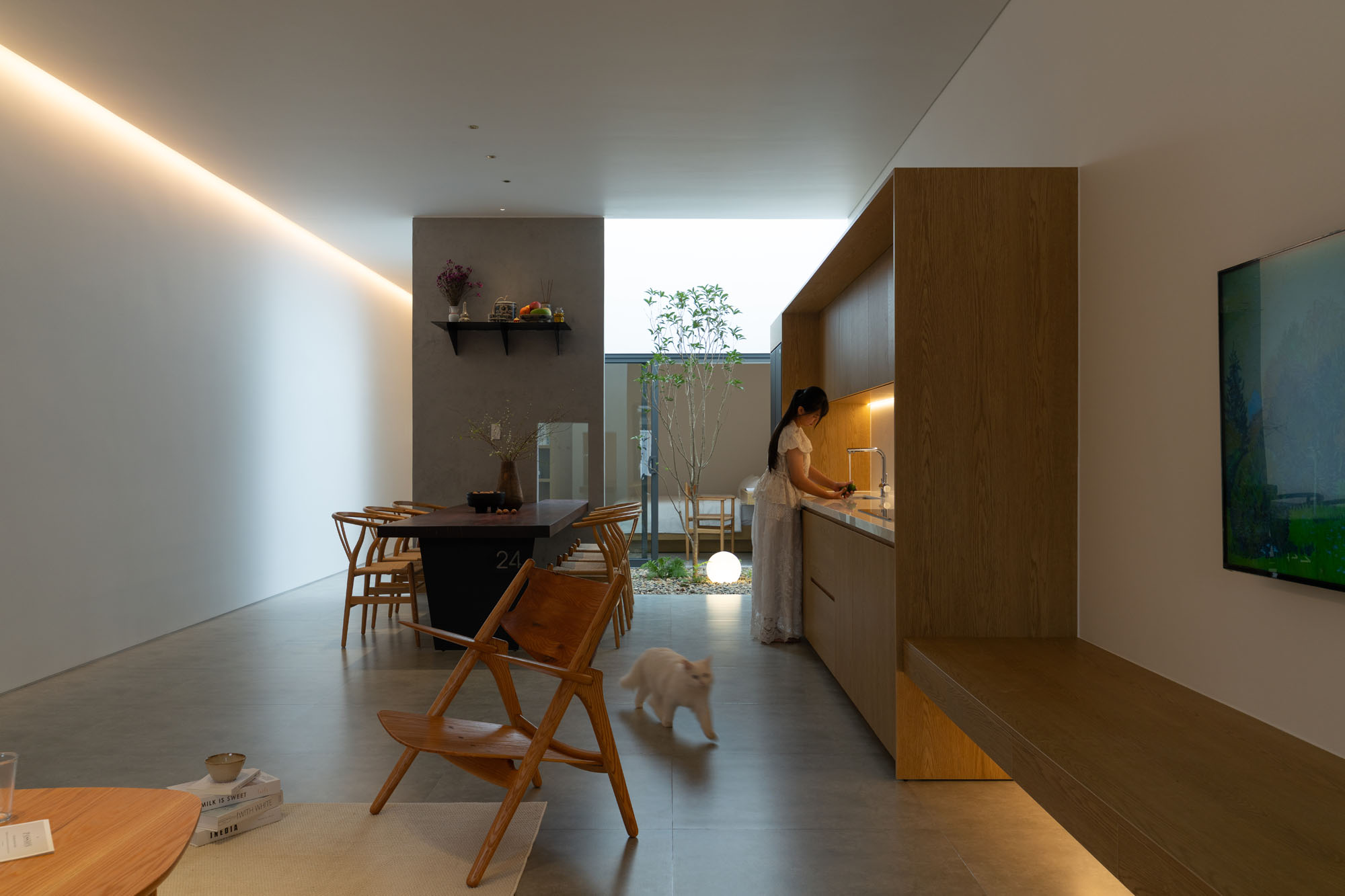 〈ナムダ・ハウス(Nam Da House)〉24ミニマリスト・アーキテクチャ(24Minimalist Architecture)