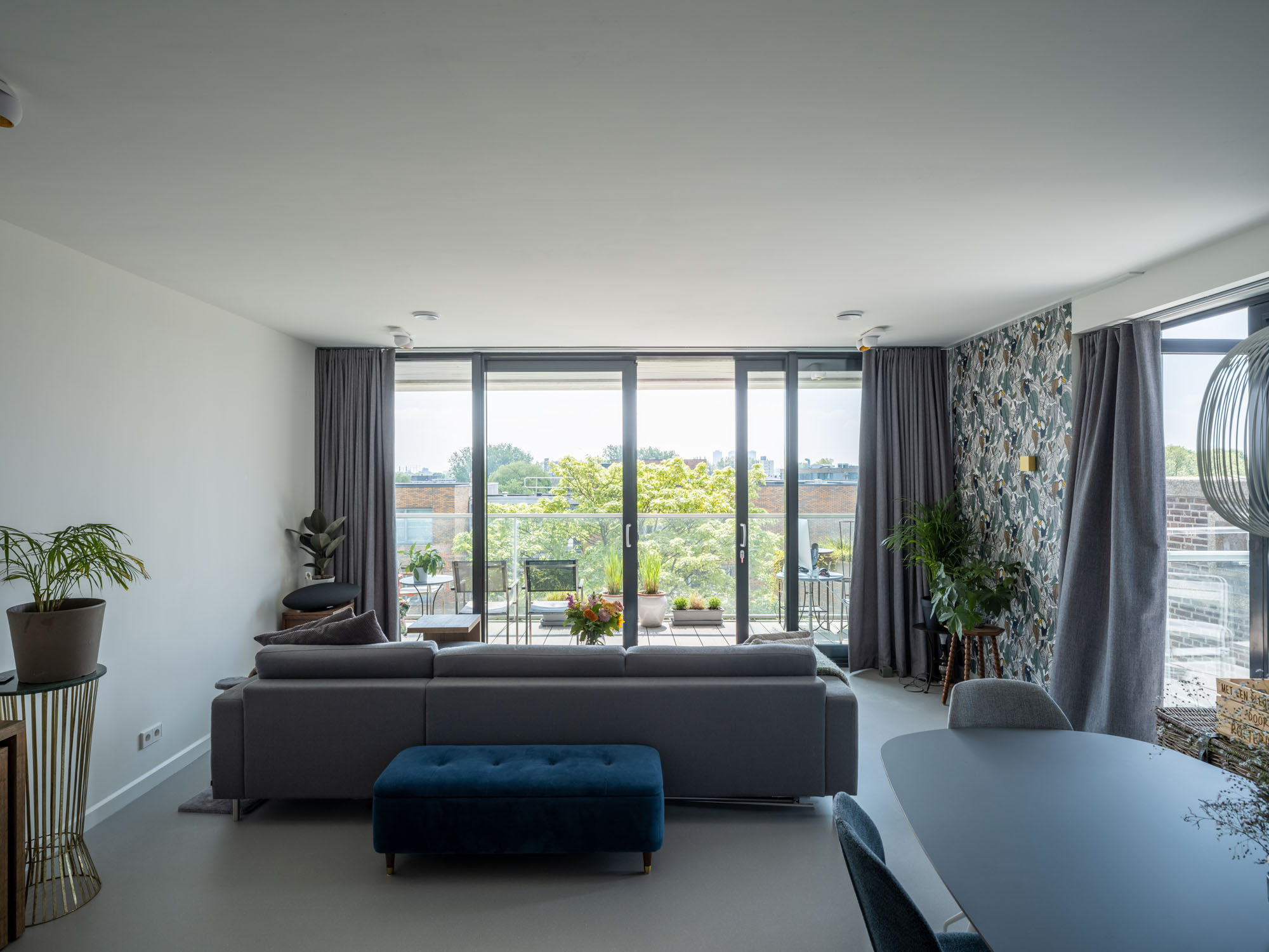 〈ロッテルダム・バウマン教会の改修（Transformation Baumann church Rotterdam）〉HOYT Architecten