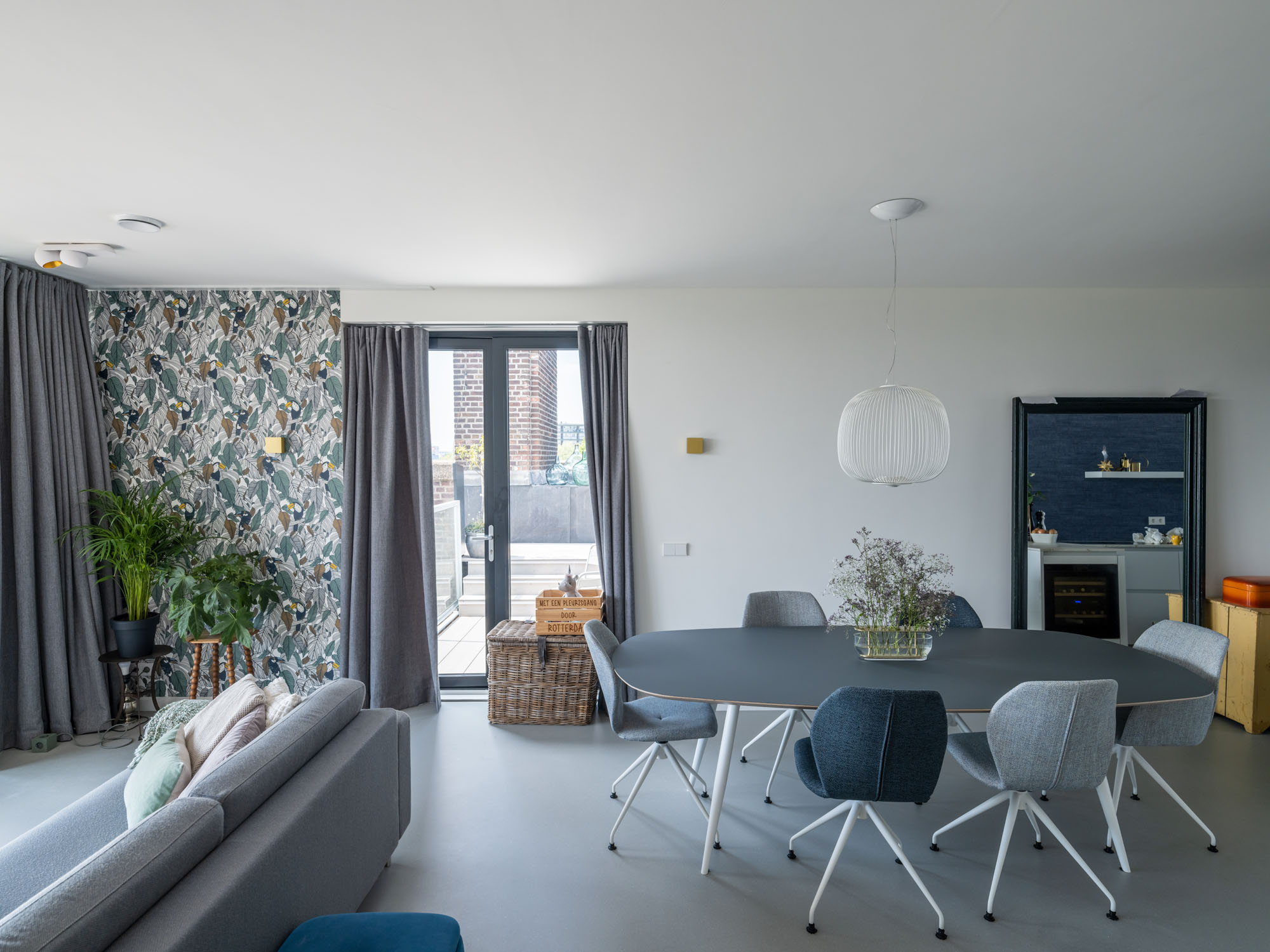 〈ロッテルダム・バウマン教会の改修（Transformation Baumann church Rotterdam）〉HOYT Architecten