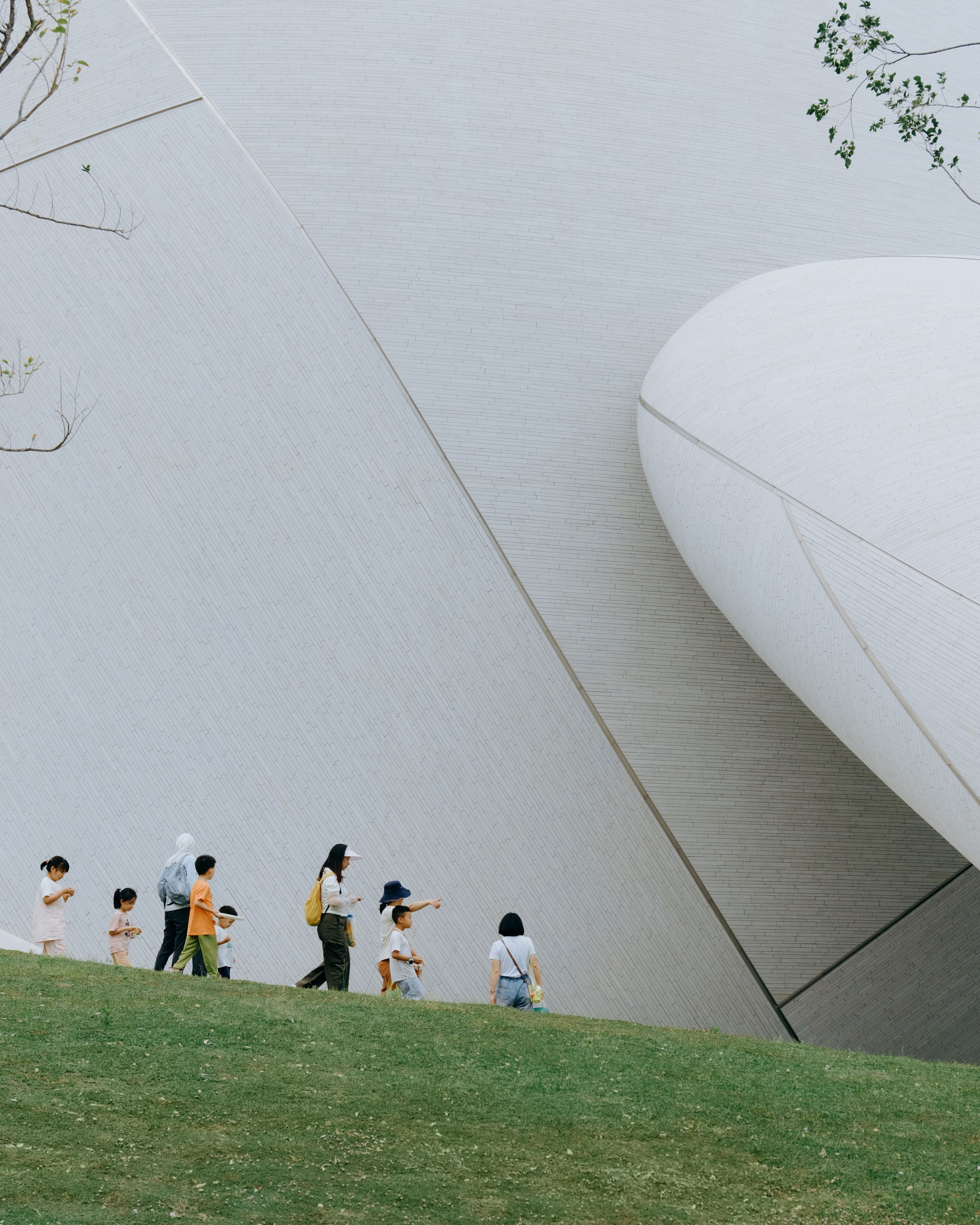 〈深圳湾文化広場(Shenzhen Bay Culture Square)〉MADアーキテクツ