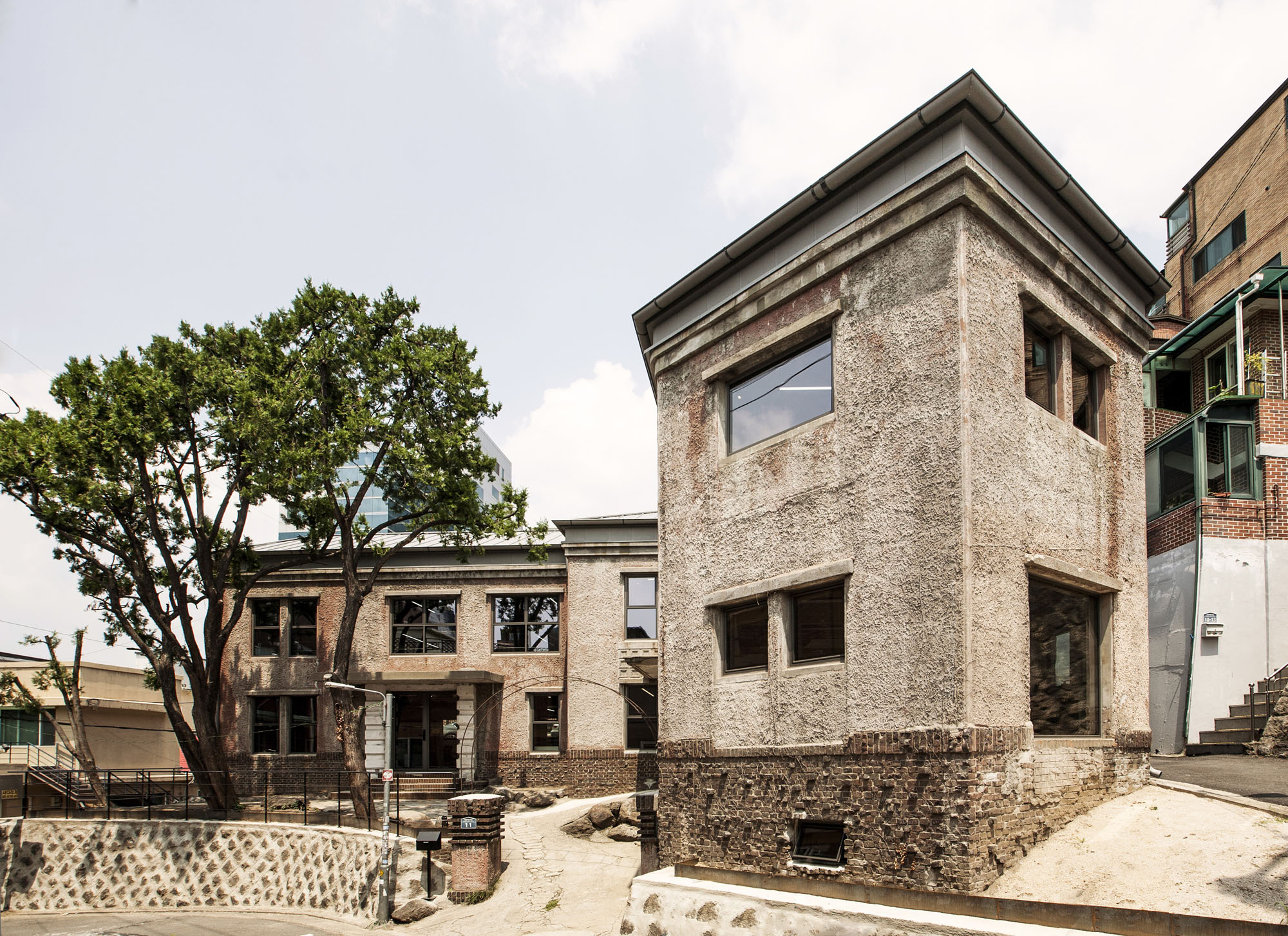 〈Yooshinjae〉Yooshin A&E（Yooshin Architects and Engineers）