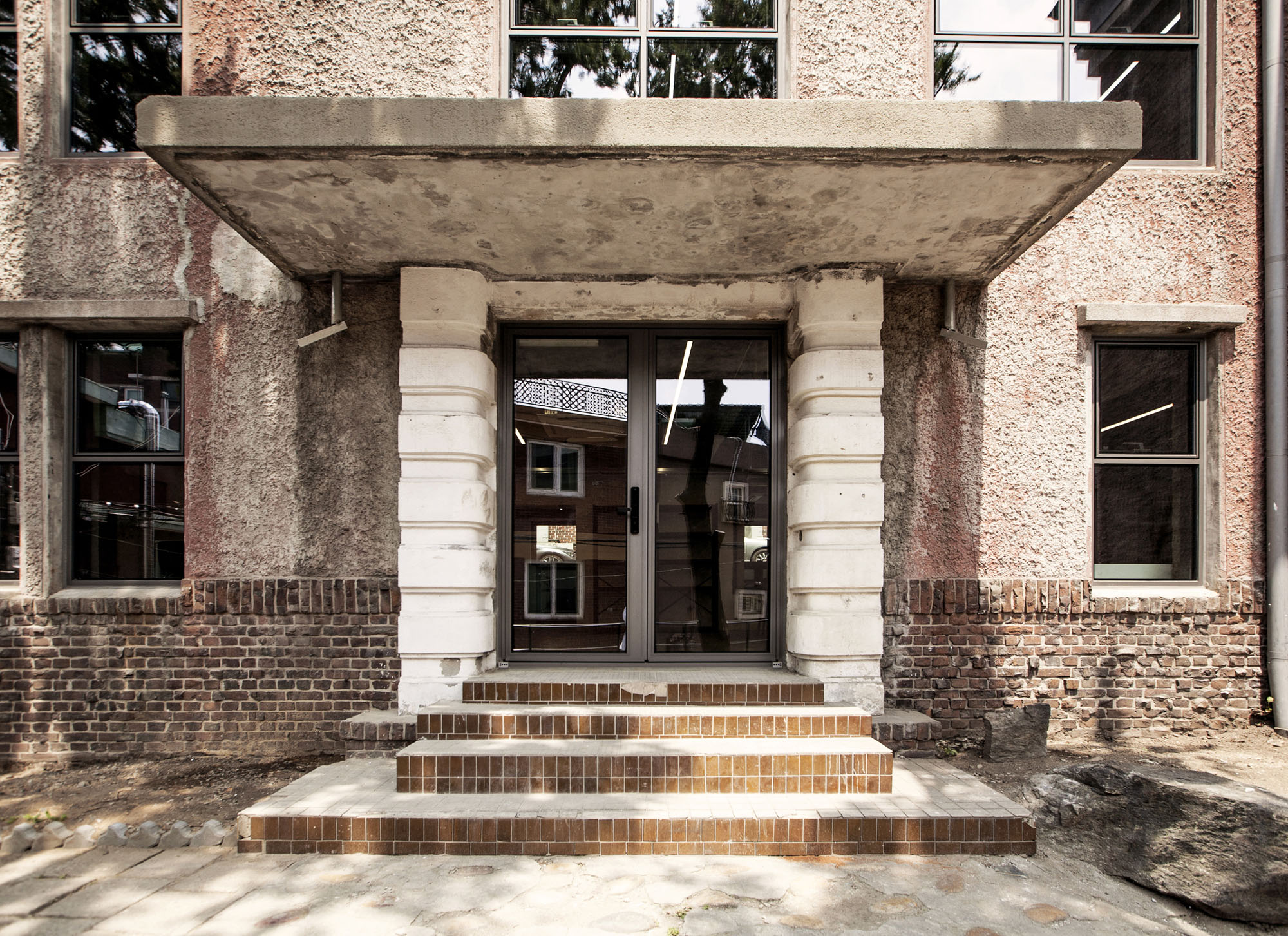 〈Yooshinjae〉Yooshin A&E（Yooshin Architects and Engineers）