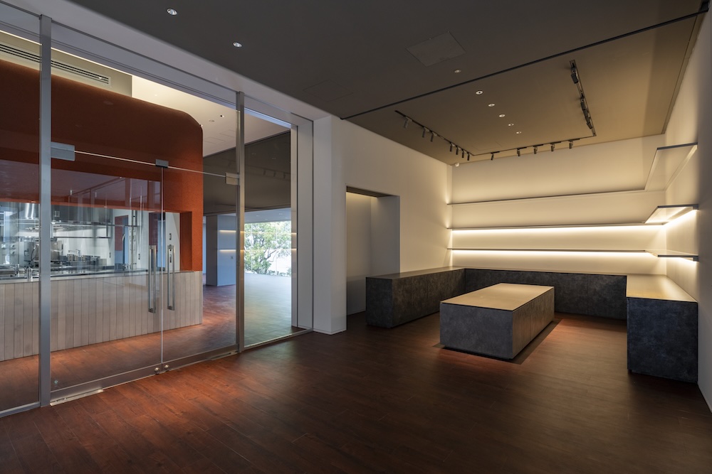 川口市立美術館
