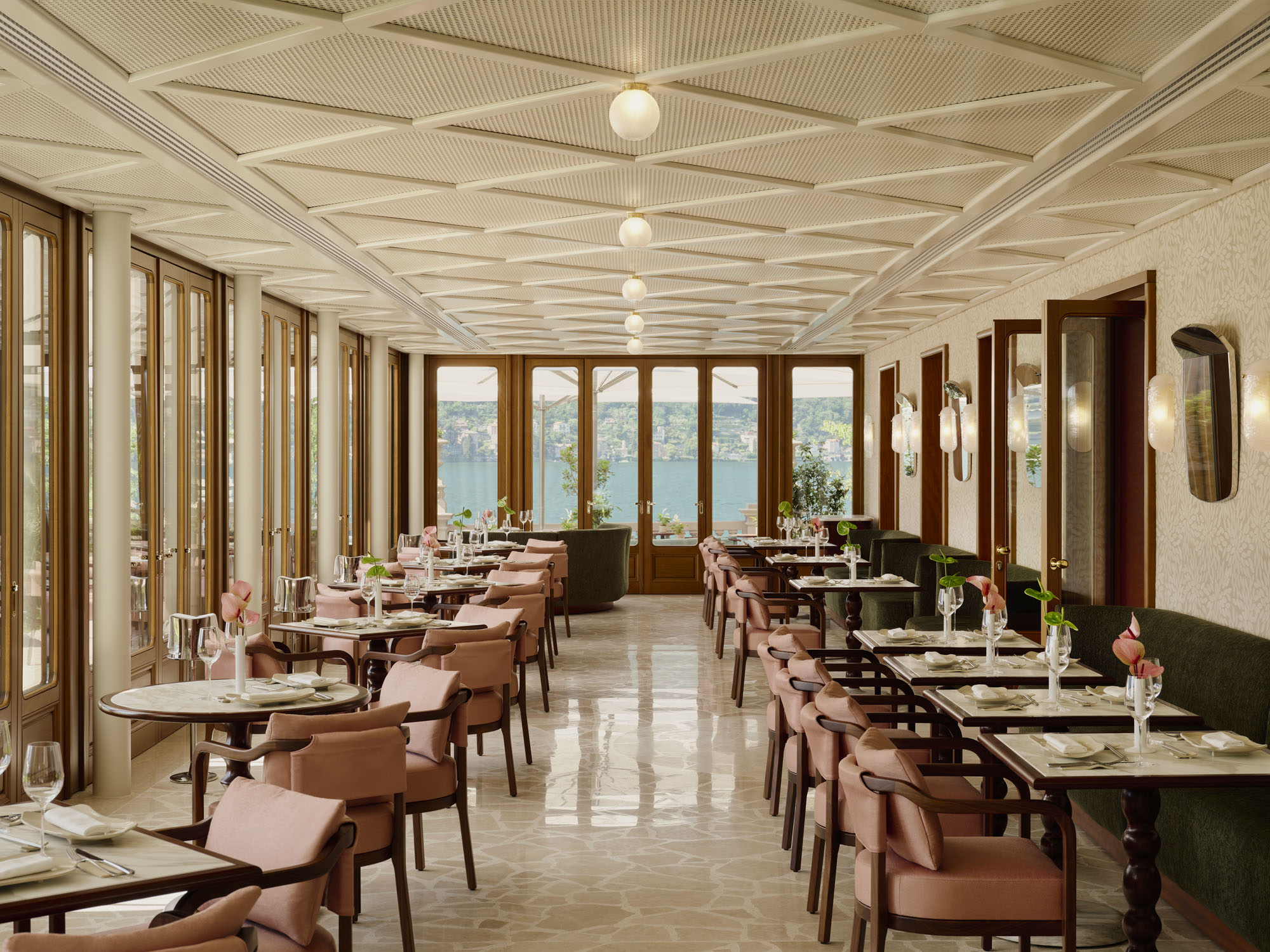 マンダリン オリエンタル ラゴ ディ コモ(Mandarin Oriental Lago di Como)〈L'Aria〉ヘルツォーク&ド・ムーロン(Herzog & de Meuron)