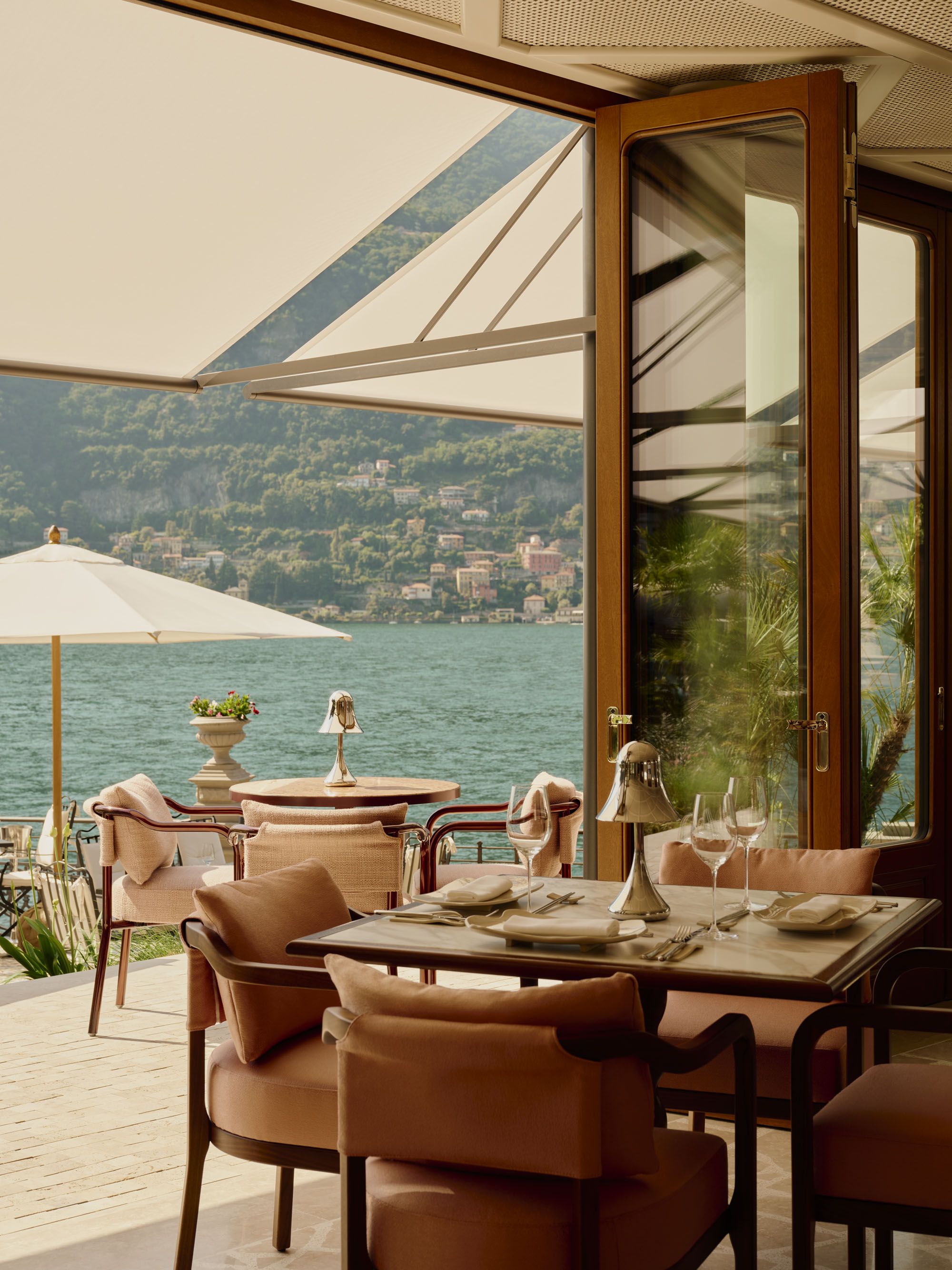 マンダリン オリエンタル ラゴ ディ コモ(Mandarin Oriental Lago di Como)〈L'Aria〉ヘルツォーク&ド・ムーロン(Herzog & de Meuron)
