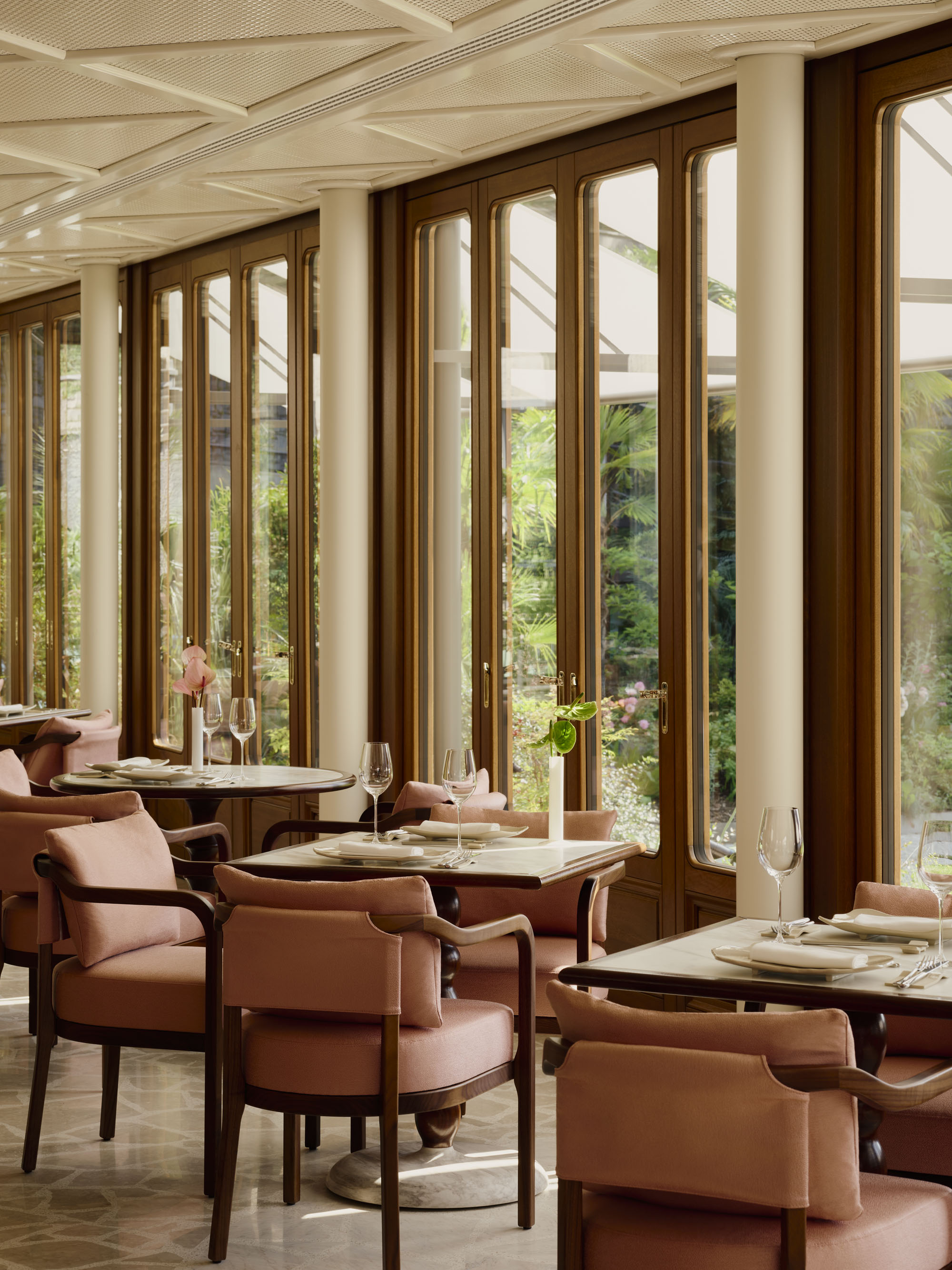 マンダリン オリエンタル ラゴ ディ コモ(Mandarin Oriental Lago di Como)〈L'Aria〉ヘルツォーク&ド・ムーロン(Herzog & de Meuron)