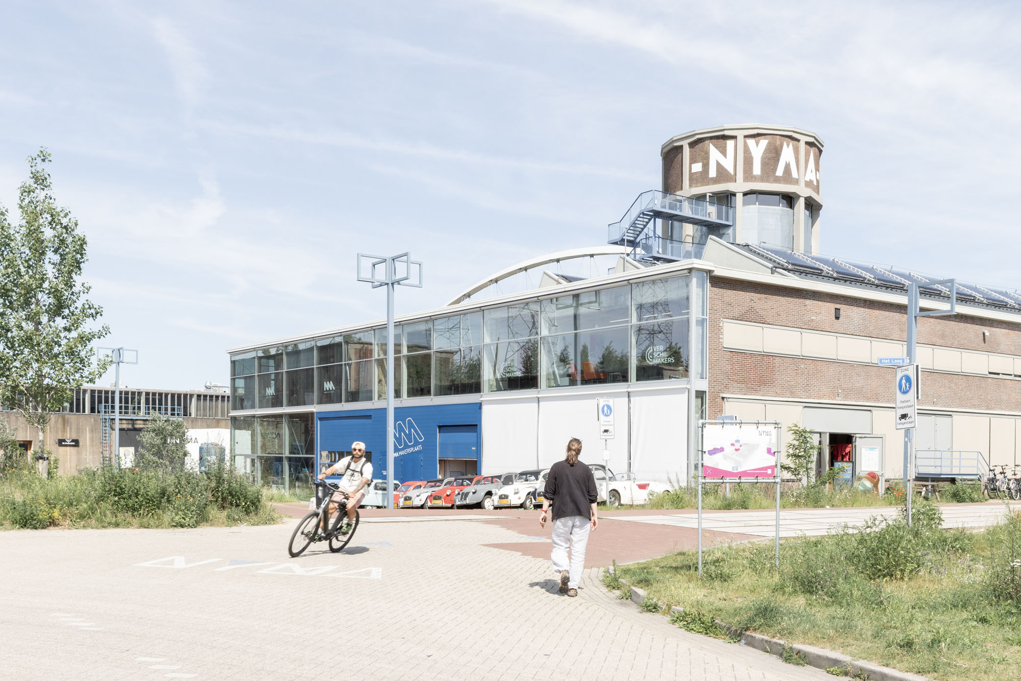〈NYMA給水塔（NYMA Water Tower）〉エーク・エン・デッケルス（Eek en Dekkers）