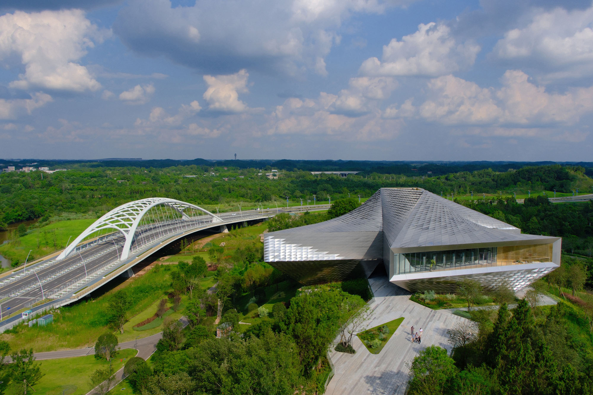 〈成都パビリオン(Chengdu Pavilion)〉イワモト・スコット・アーキテクチャ(IwamotoScott Architecture)