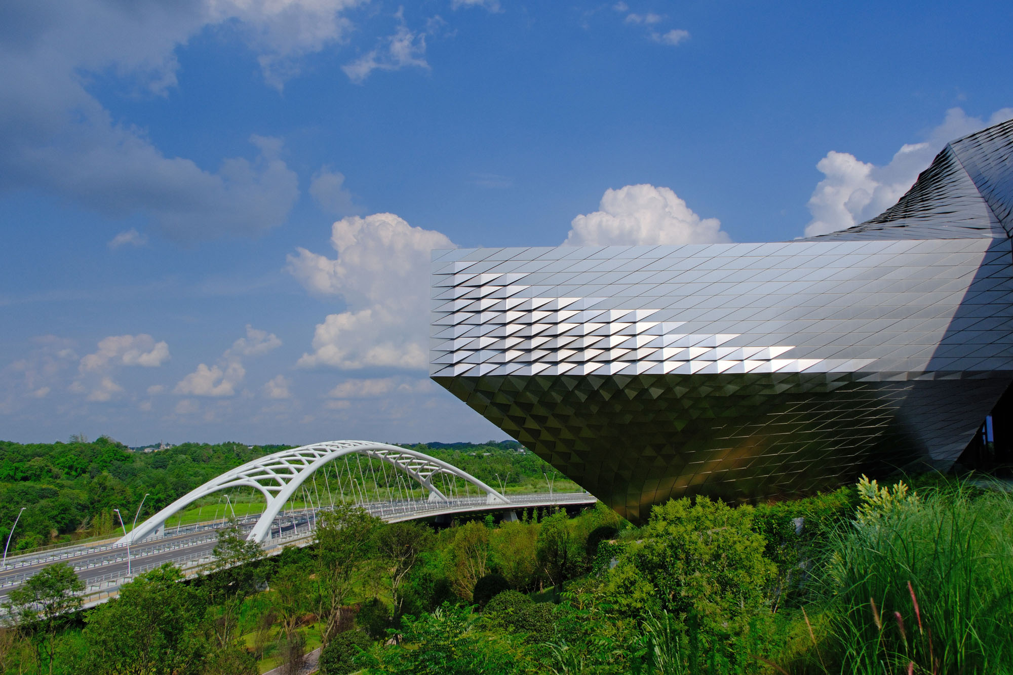 〈成都パビリオン(Chengdu Pavilion)〉イワモト・スコット・アーキテクチャ(IwamotoScott Architecture)