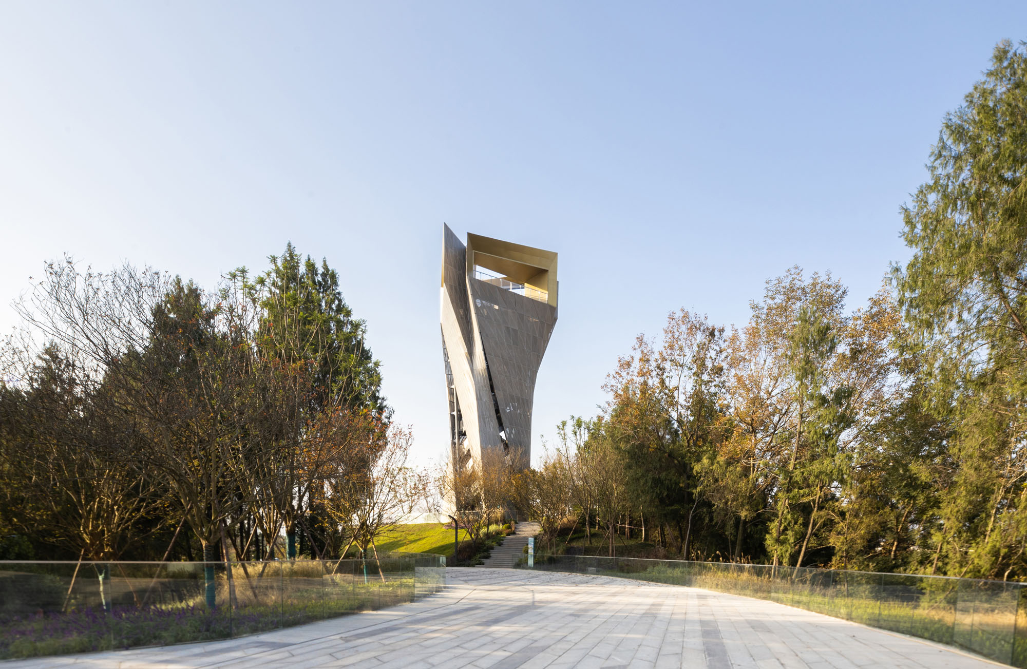 〈成都パビリオン(Chengdu Pavilion)〉イワモト・スコット・アーキテクチャ(IwamotoScott Architecture)
