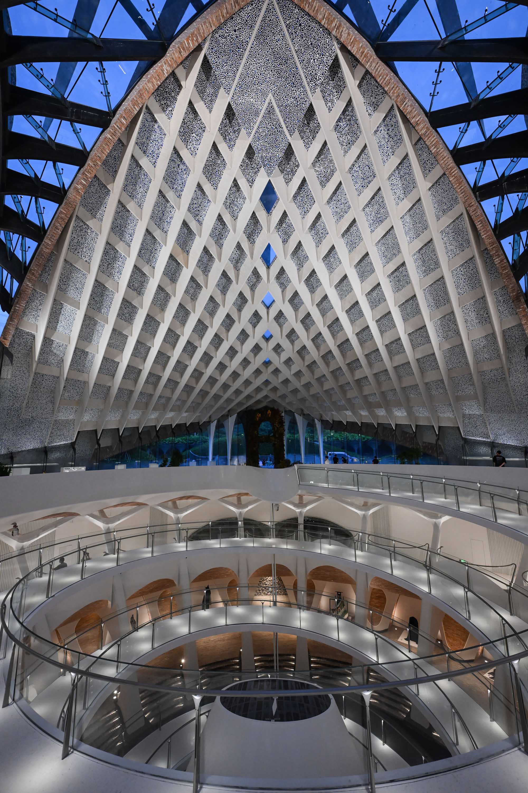 〈マリスフロルグ・ガーデンズ・キャンパス(Marisfrolg Gardens campus)〉アーキテクチャ・ファン・ブランデンブルク(Architecture van Brandenburg)