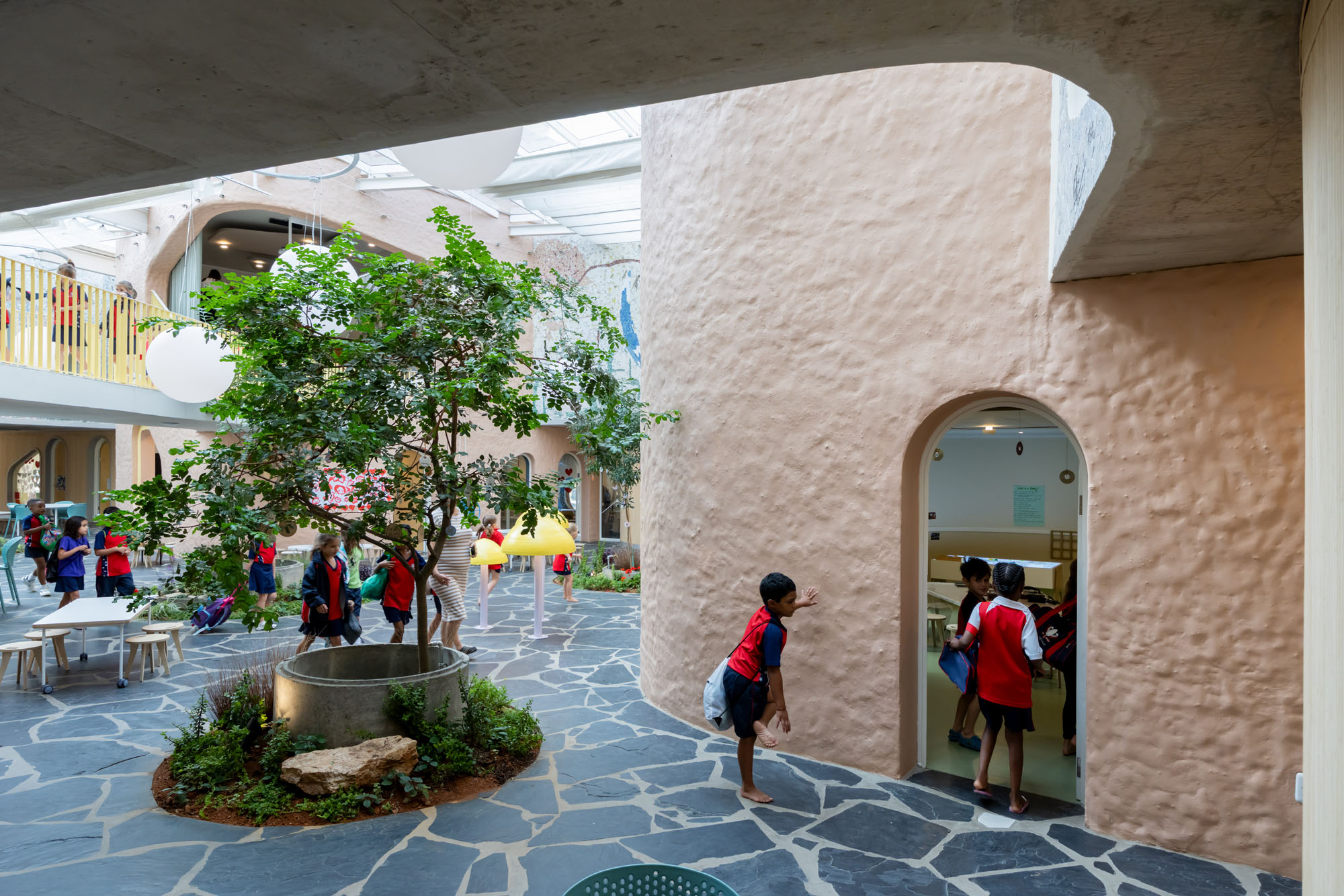 〈レッドヒル・アーリー・ラーニング・センター(Redhill Early Learning Centre)〉フーボ・スタジオ(Hubo Studio)