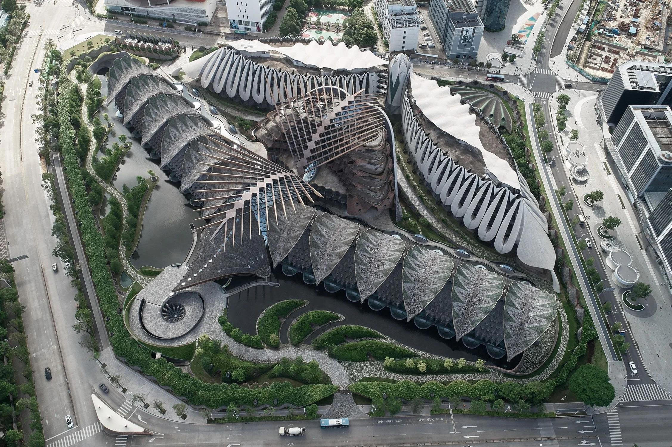 〈マリスフロルグ・ガーデンズ・キャンパス（Marisfrolg Gardens campus）〉アーキテクチャ・ファン・ブランデンブルク（Architecture van Brandenburg）
