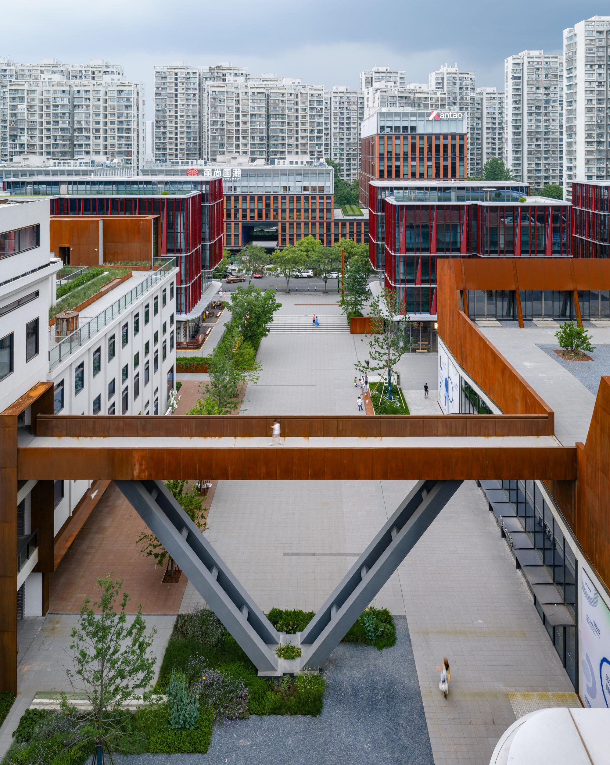 〈杭州LOFT49(Hangzhou LOFT49)〉line+ studio