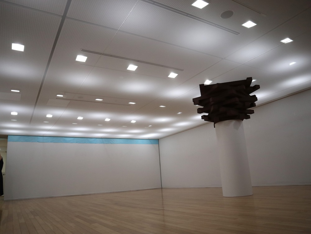 東京オペラシティ アートギャラリー「ほぼ、空：青木淳 ＋ リチャード・タトル」会場写真