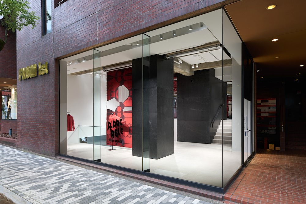 A-POC ABLE ISSEY MIYAKE / AOYAMA(エイポックイッセイミヤケ青山)