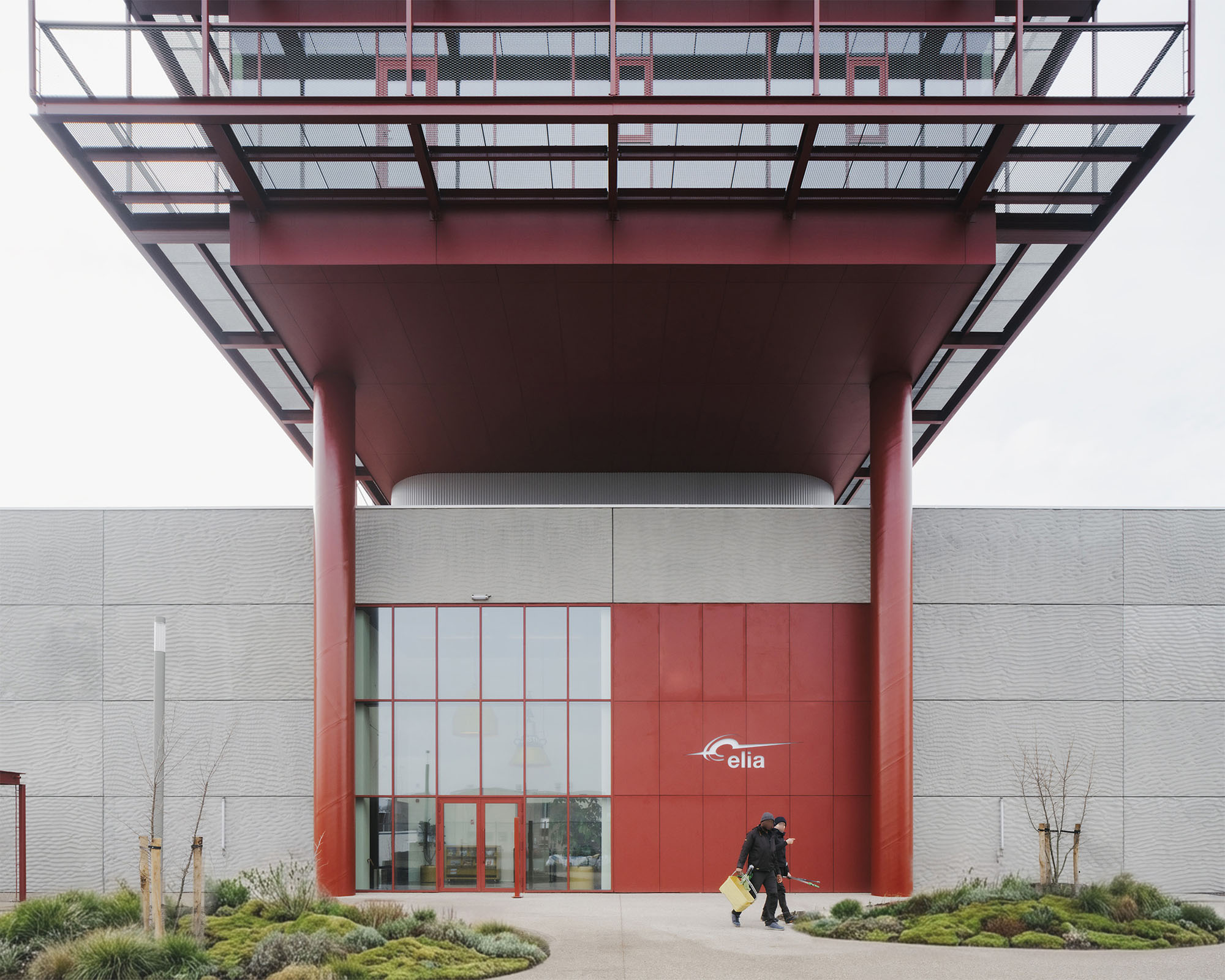 〈Eliaサービスセンター(Elia Service Center)〉OYOアーキテクツ(OYO Architects)Tractebel