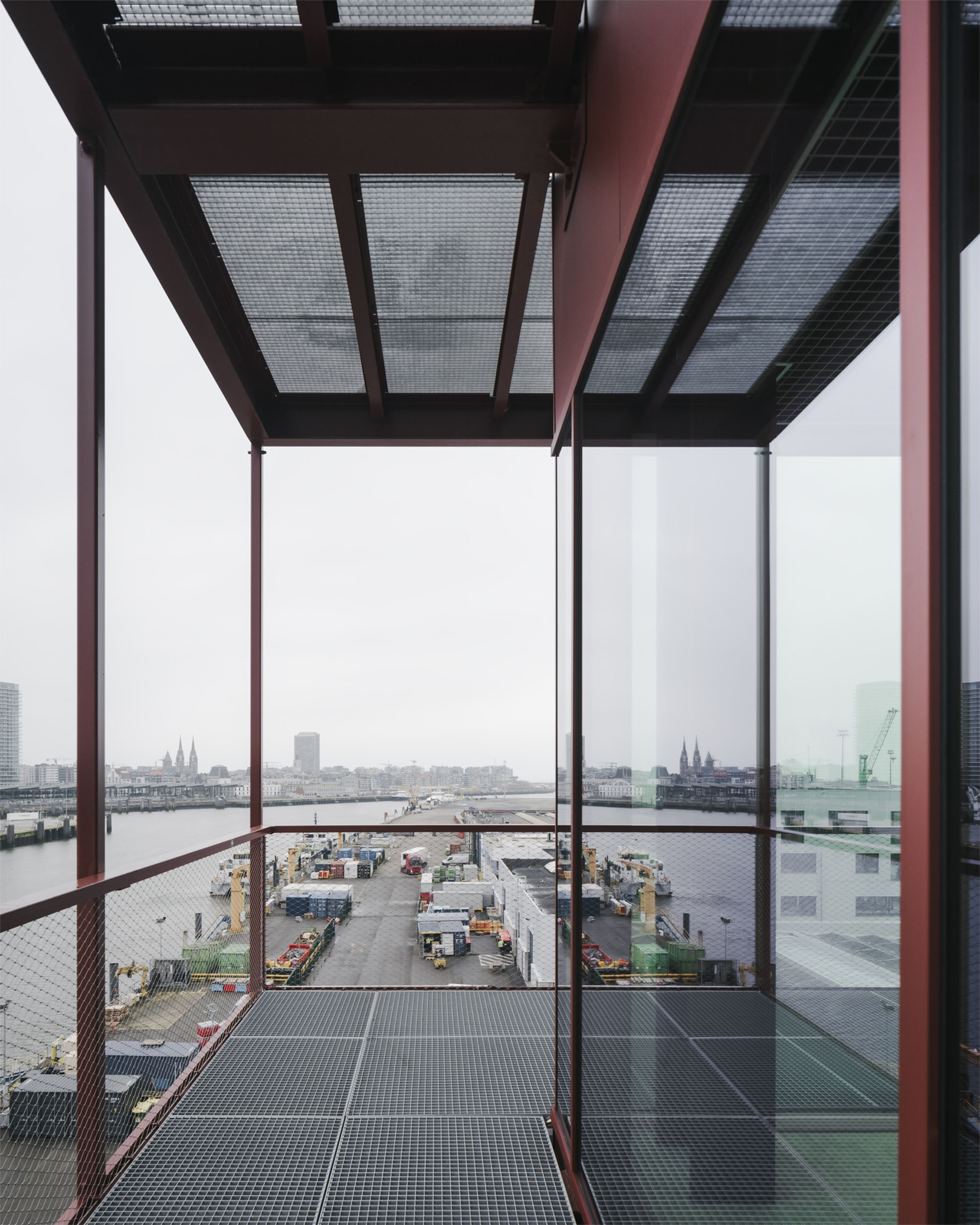 〈Eliaサービスセンター(Elia Service Center)〉OYOアーキテクツ(OYO Architects)Tractebel