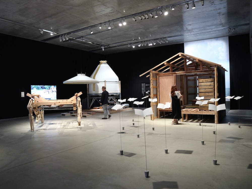 21_21 DESIGN SIGHT 企画展「方丈記に学ぶ」会場写真