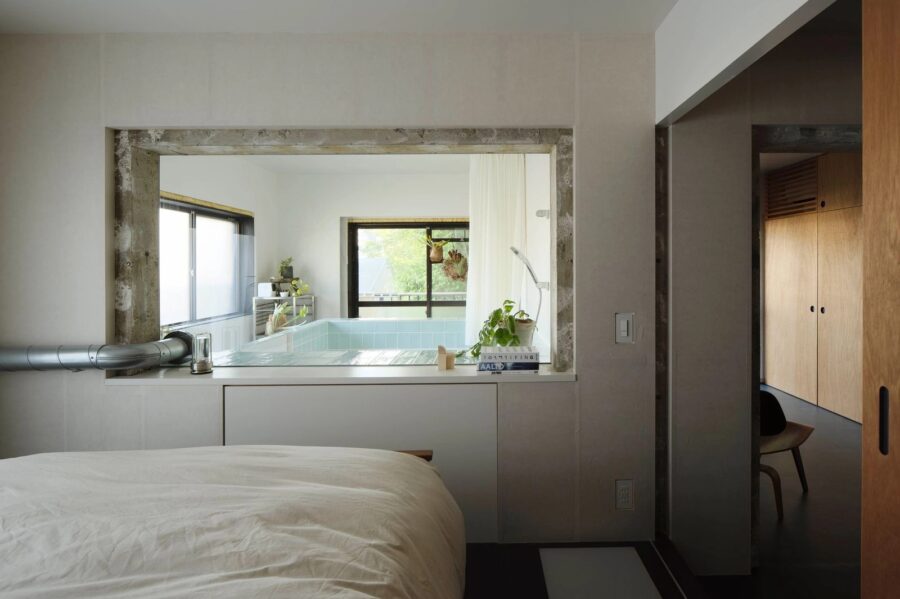ANONIMAL design communityが福岡県で手掛けた、8の部屋と18の孔が多彩な風景を生み出す〈群青の住処〉