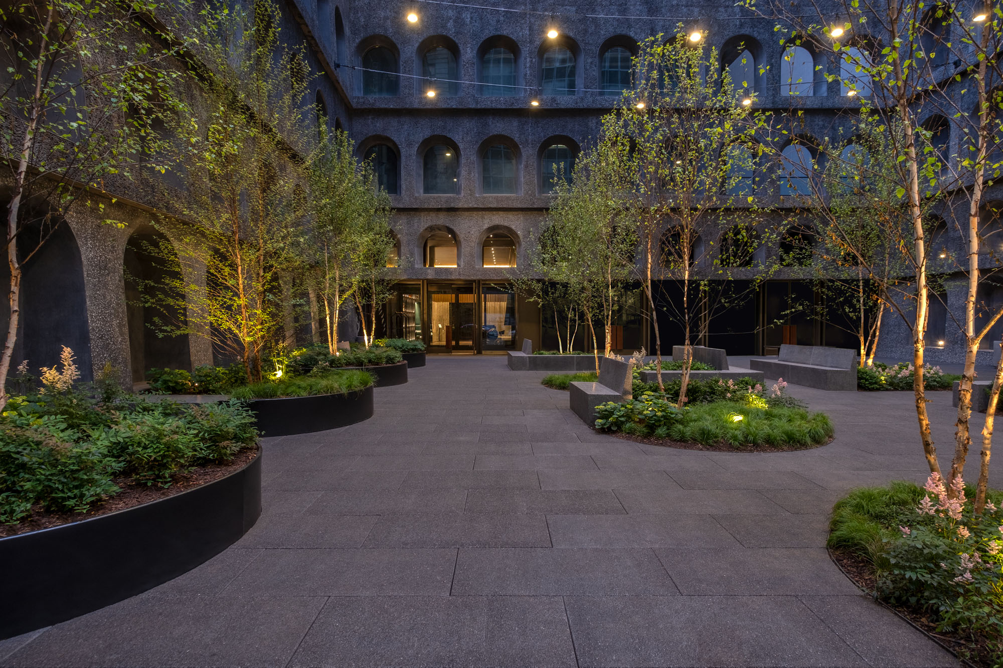 〈130 William〉アジャイ・アソシエイツ(Adjaye Associates)