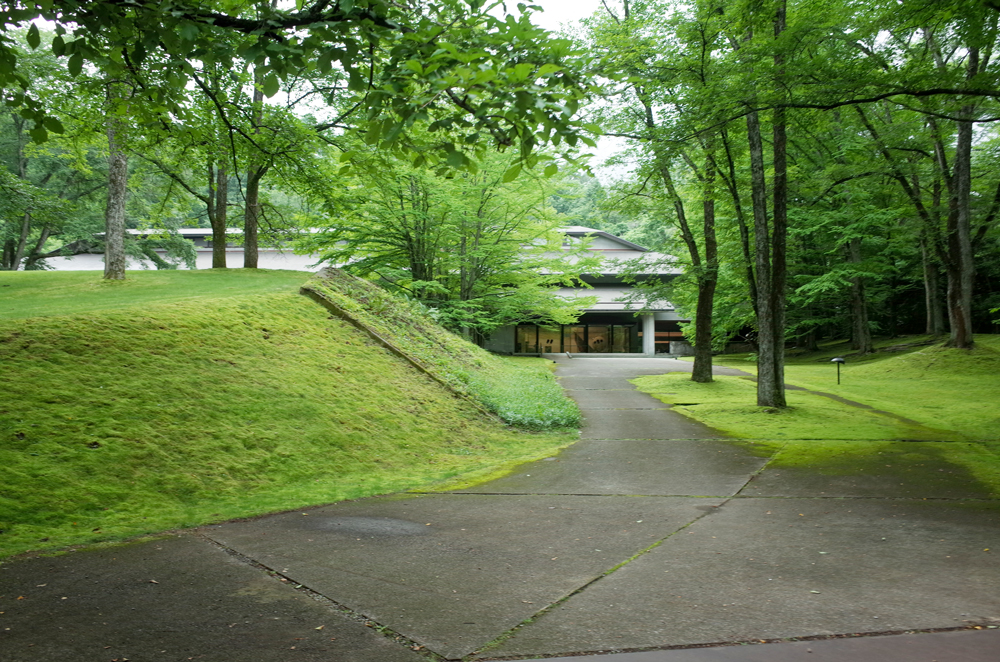 セゾン現代美術館